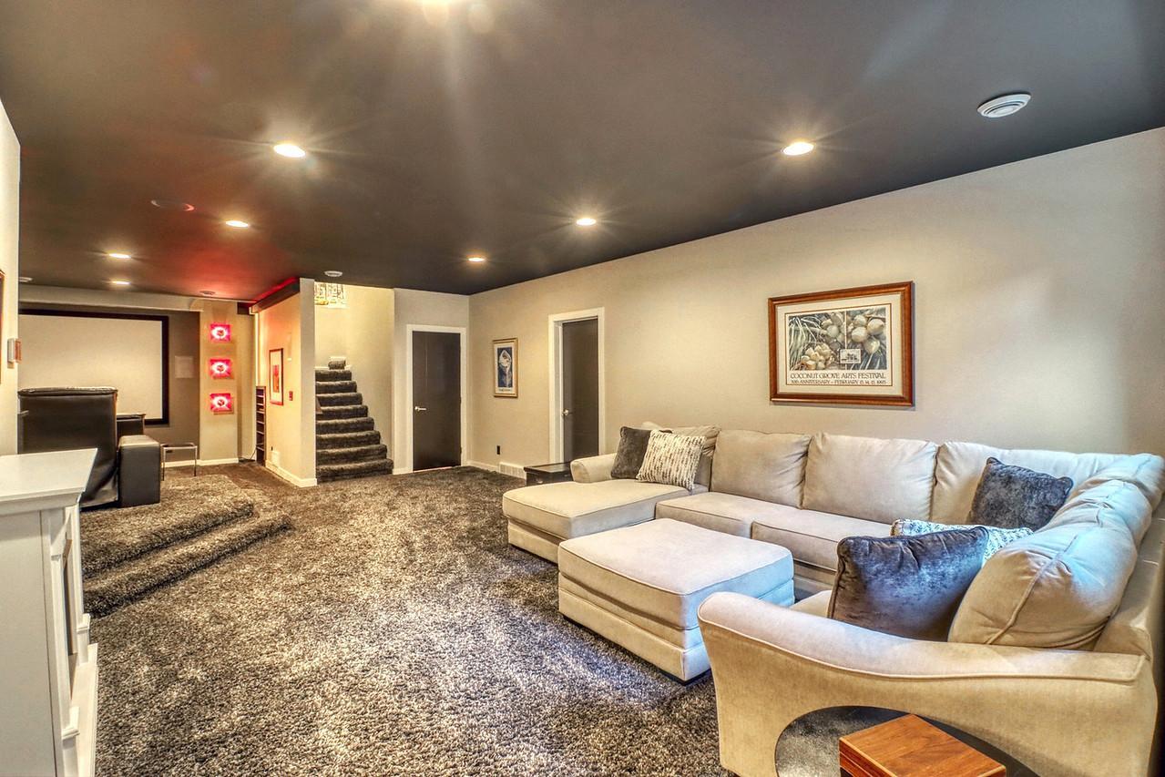 2012 single family home for sale at 4345 Beach Lane S in Fargo, ND — 5 bed, 4 bath (photo 58 of 102)