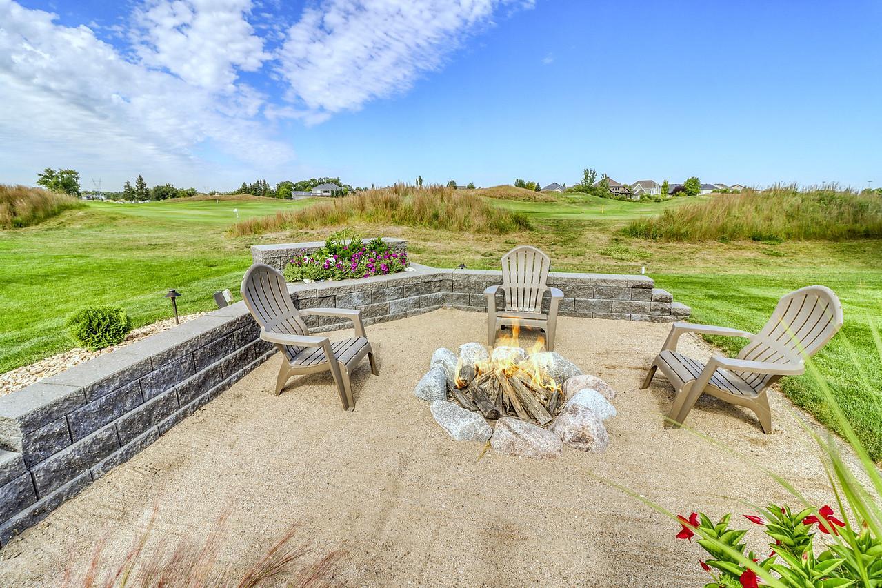 2012 single family home for sale at 4345 Beach Lane S in Fargo, ND — 5 bed, 4 bath (photo 77 of 102)