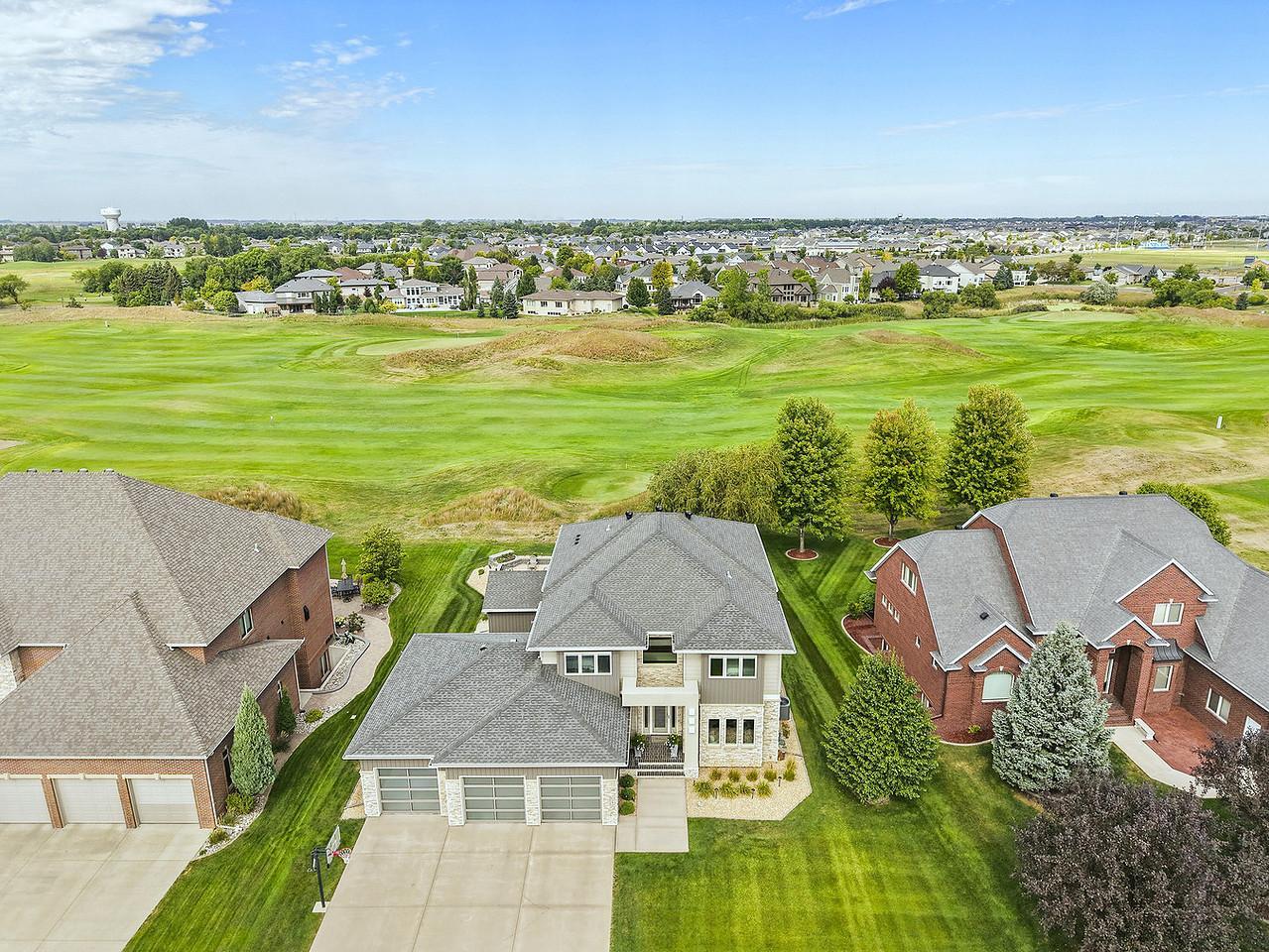2012 single family home for sale at 4345 Beach Lane S in Fargo, ND — 5 bed, 4 bath (photo 81 of 102)