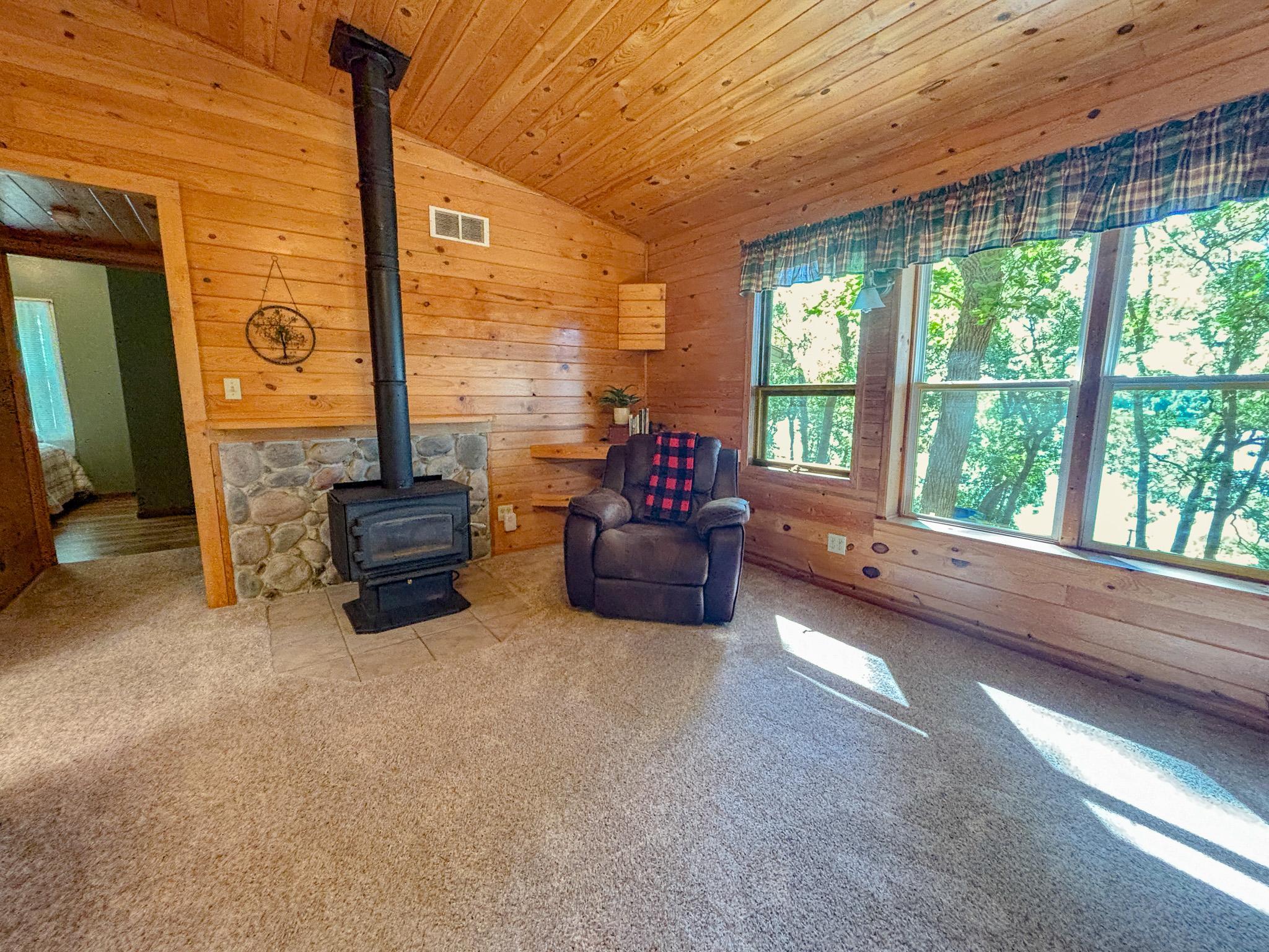 2000 single family home for sale at 28640 226th Street in Underwood, MN — 2 bed, 1 bath (photo 6 of 63)