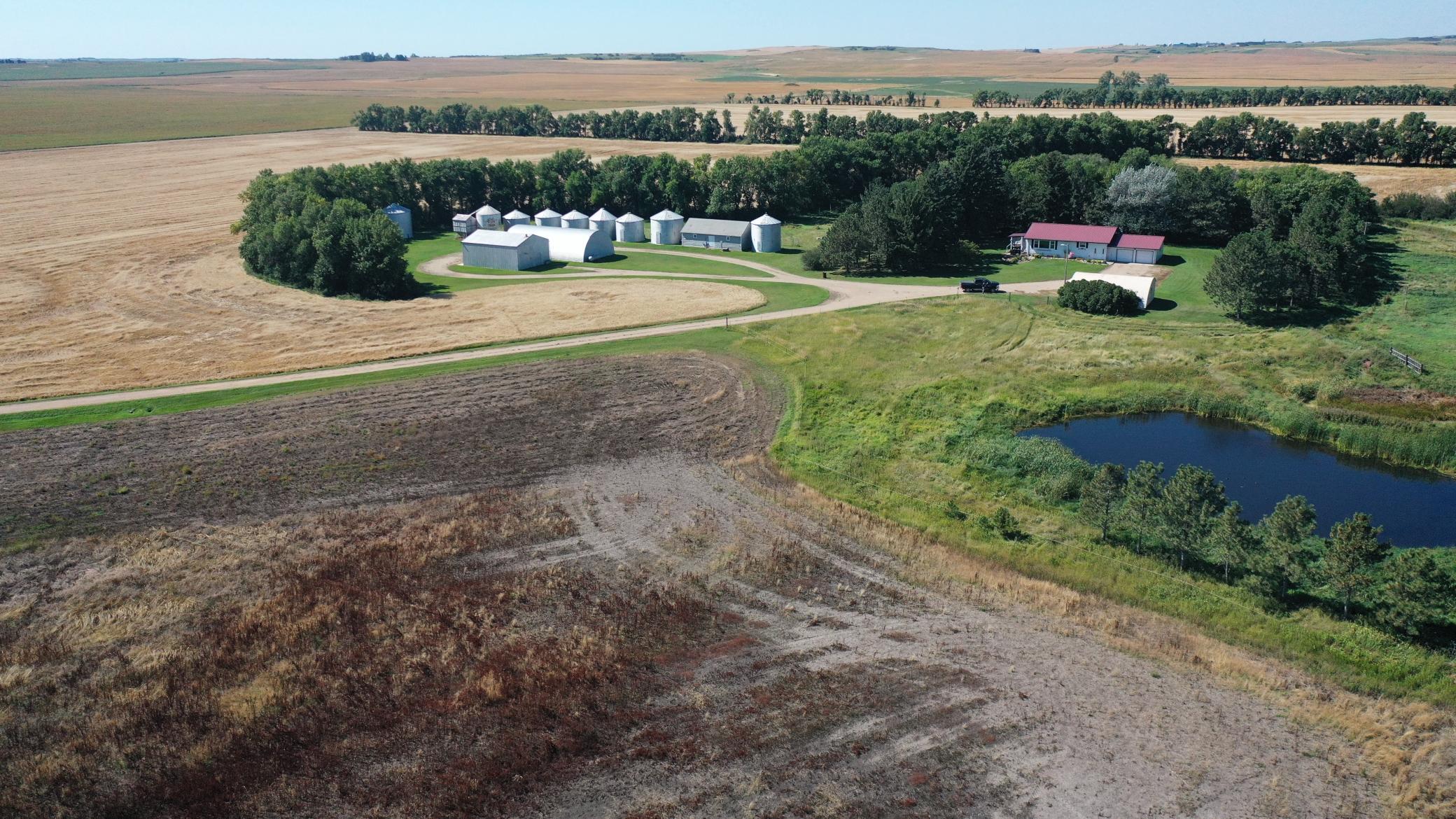 1976 single family home for sale at 39001 590th Street NW in Kenmare, ND — 5 bed, 2 bath