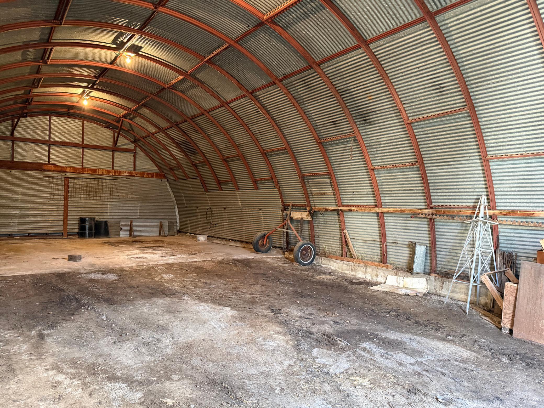 1976 single family home for sale at 39001 590th Street NW in Kenmare, ND — 5 bed, 2 bath (photo 13 of 53)