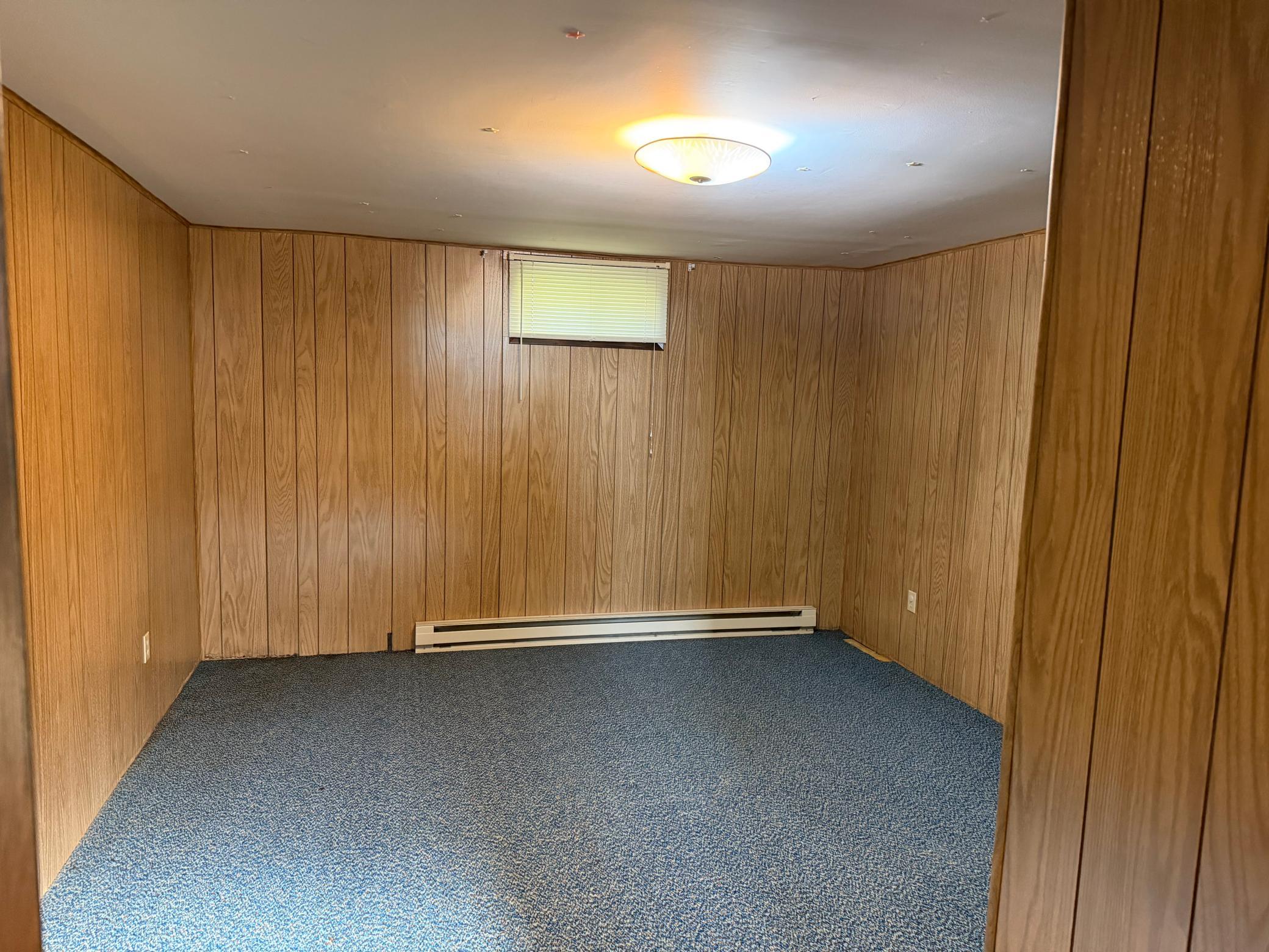 1976 single family home for sale at 39001 590th Street NW in Kenmare, ND — 5 bed, 2 bath (photo 42 of 53)