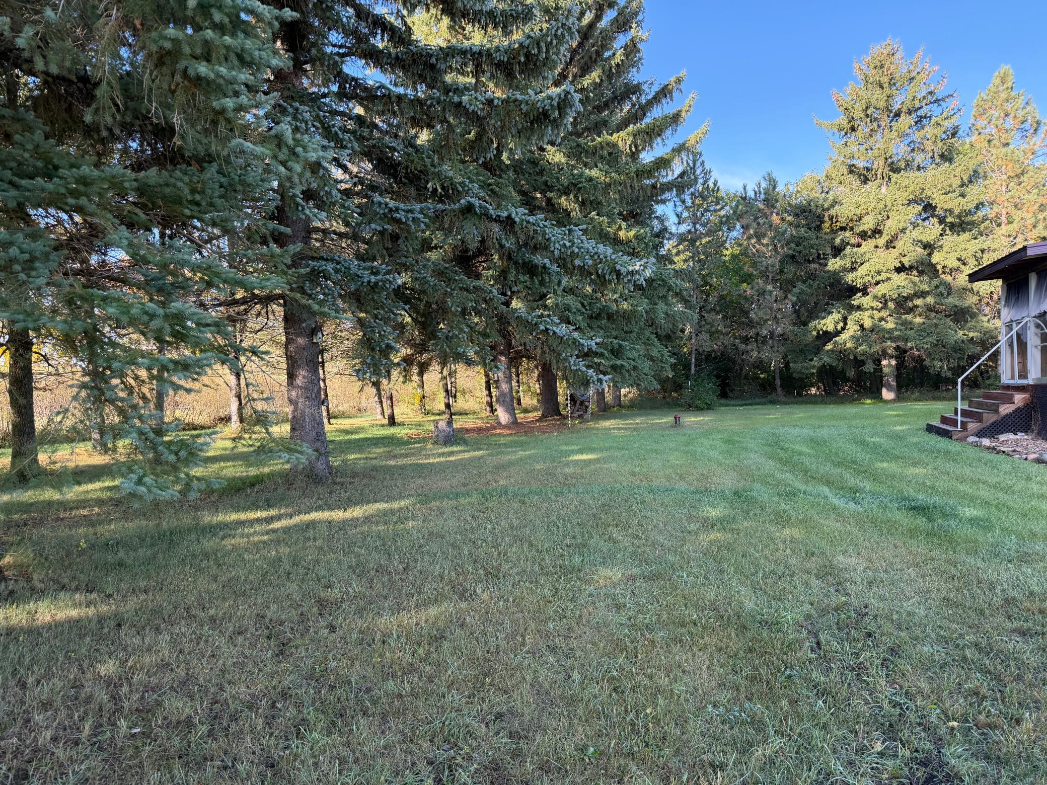 1976 single family home for sale at 39001 590th Street NW in Kenmare, ND — 5 bed, 2 bath (photo 8 of 53)