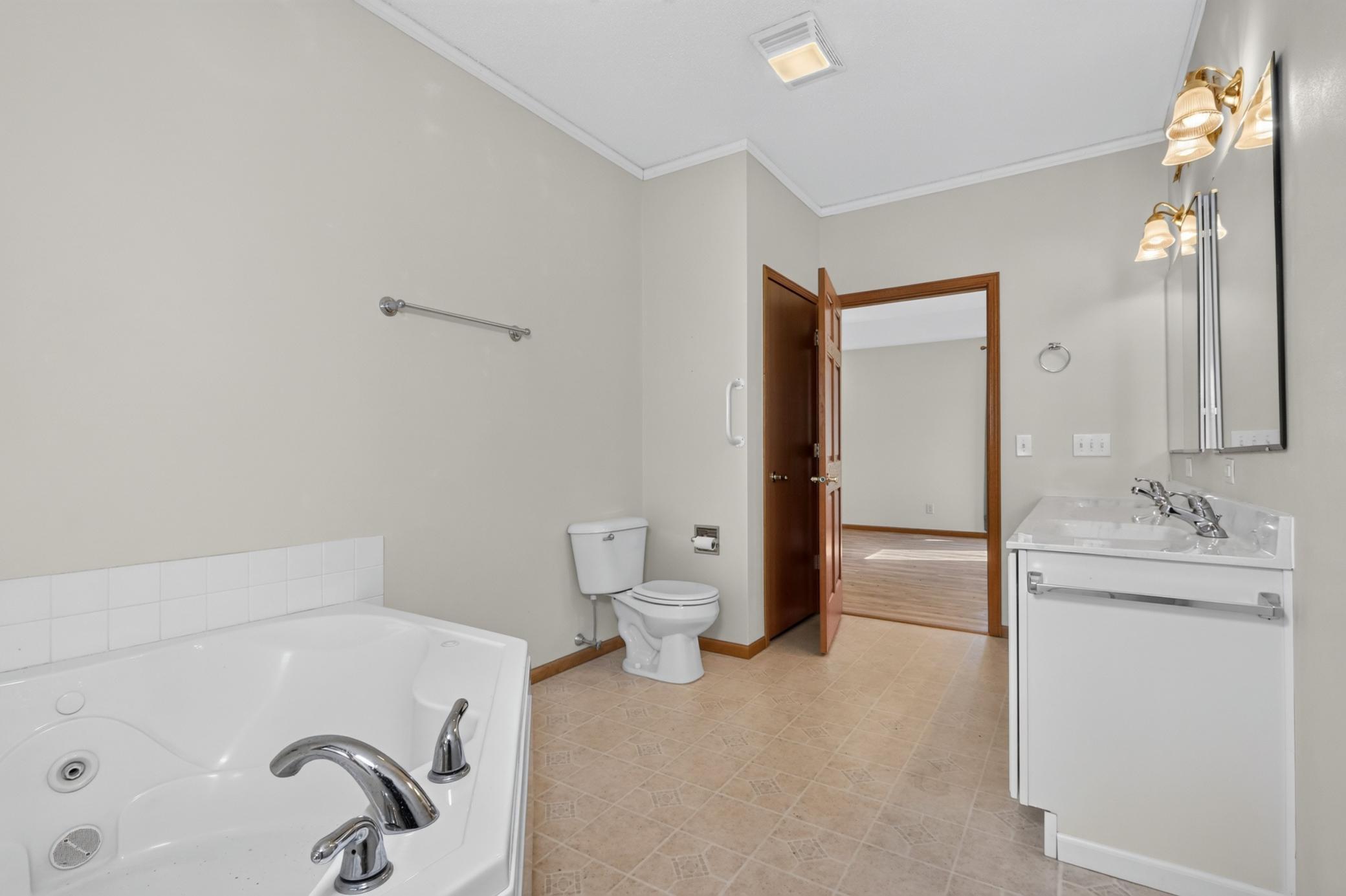 2005 single family home for sale at 3065 River Road in Grand Rapids, MN — 3 bed, 3 bath (photo 32 of 99)