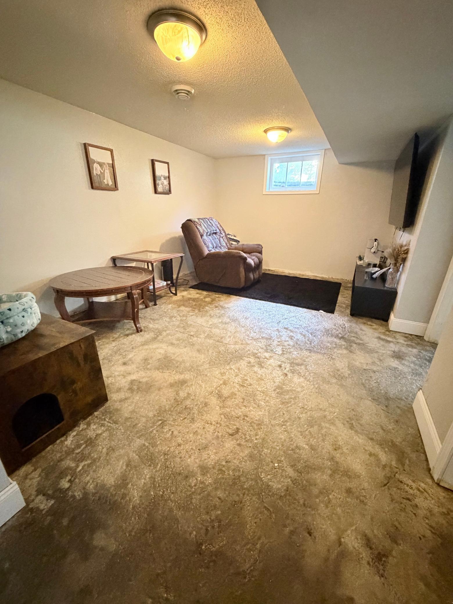 1947 single family home for sale at 115 Riverside Drive in Stephen, MN — 4 bed, 1 bath (photo 19 of 24)
