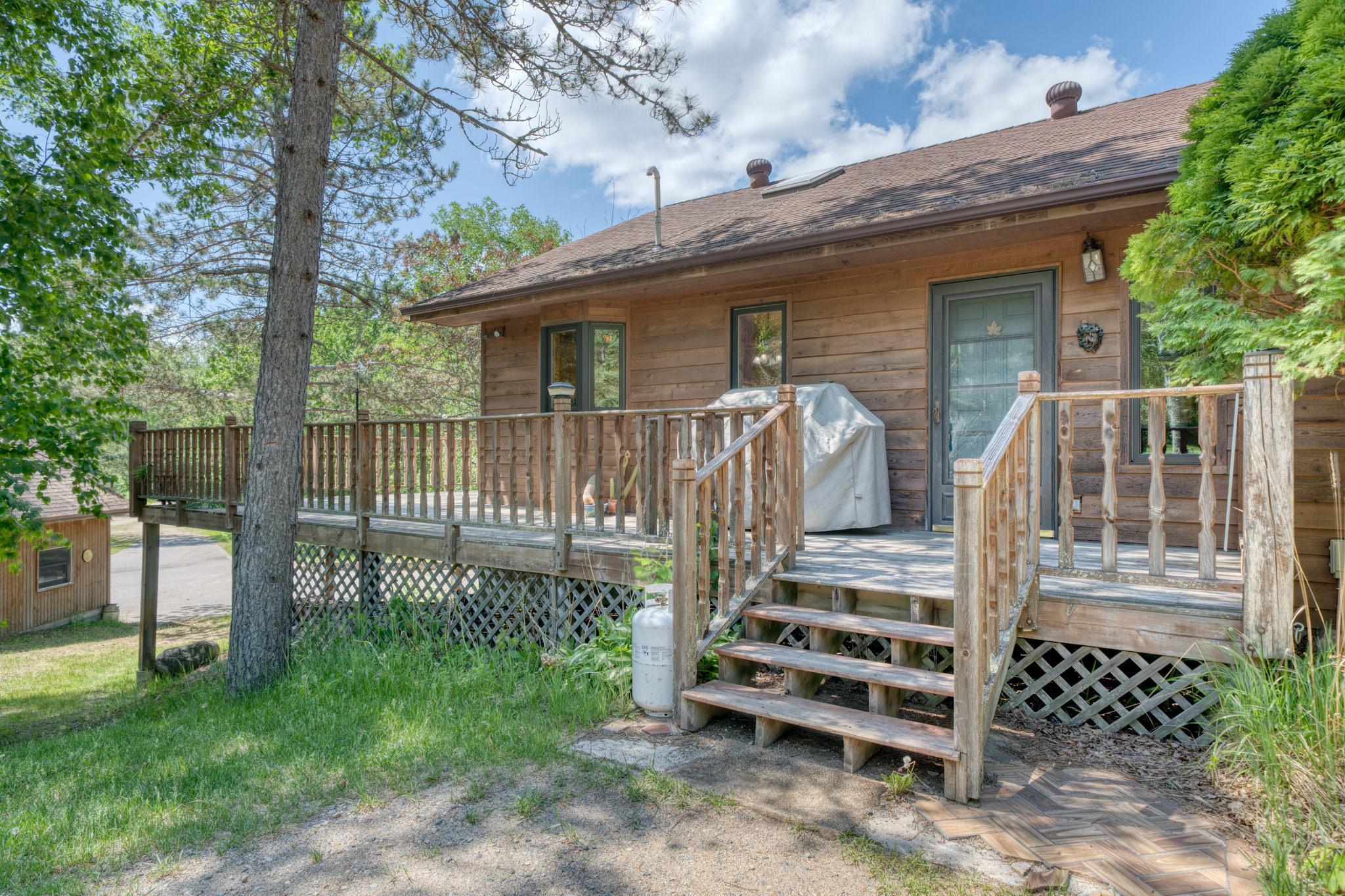 1996 single family home for sale at 24392 S Long Lake Trail in Bigfork, MN — 3 bed, 2 bath (photo 12 of 82)