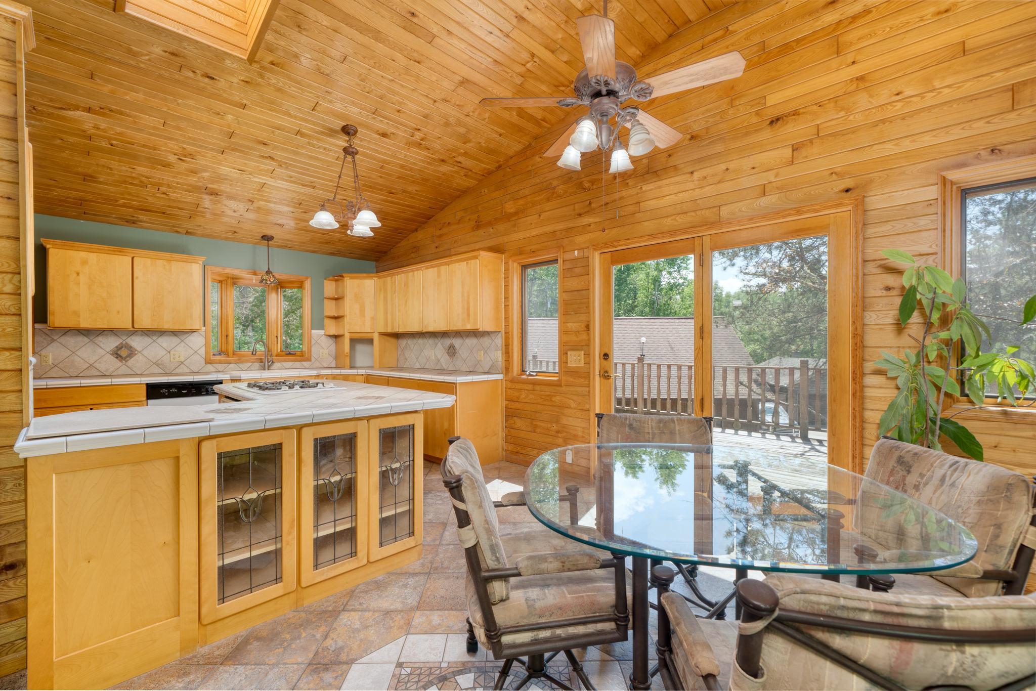 1996 single family home for sale at 24392 S Long Lake Trail in Bigfork, MN — 3 bed, 2 bath (photo 17 of 82)