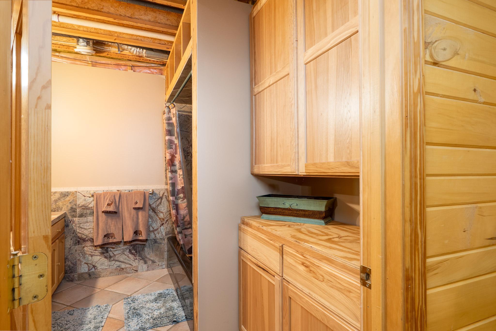 1996 single family home for sale at 24392 S Long Lake Trail in Bigfork, MN — 3 bed, 2 bath (photo 37 of 82)