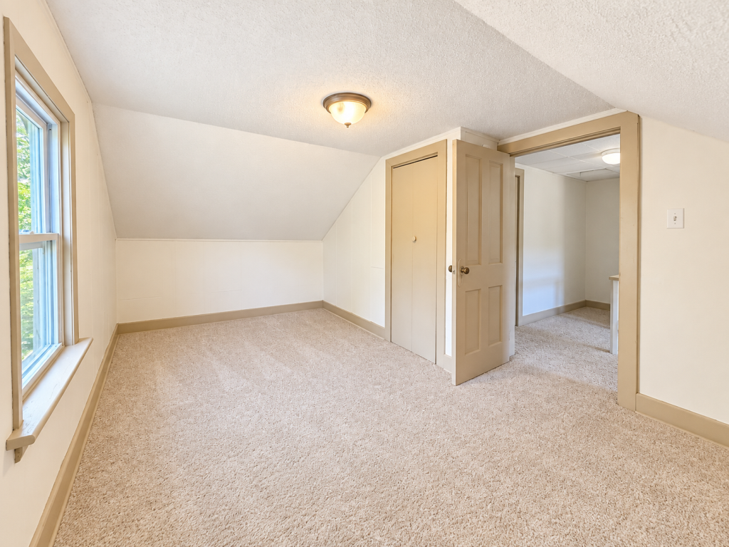 1920 single family home for sale at 105 Sadie Street in Marble, MN — 3 bed, 2 bath (photo 15 of 27)