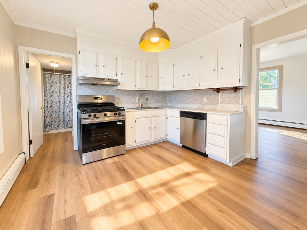 1920 single family home for sale at 105 Sadie Street in Marble, MN — 3 bed, 2 bath (photo 3 of 27)