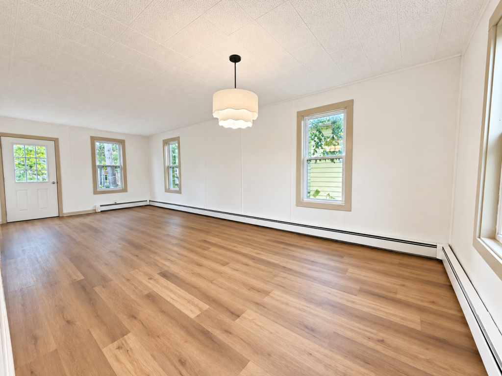 1920 single family home for sale at 105 Sadie Street in Marble, MN — 3 bed, 2 bath (photo 7 of 27)