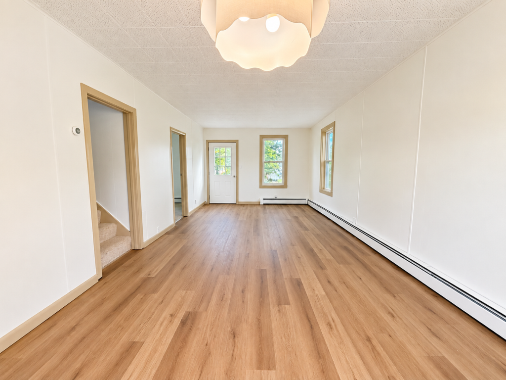 1920 single family home for sale at 105 Sadie Street in Marble, MN — 3 bed, 2 bath (photo 10 of 27)