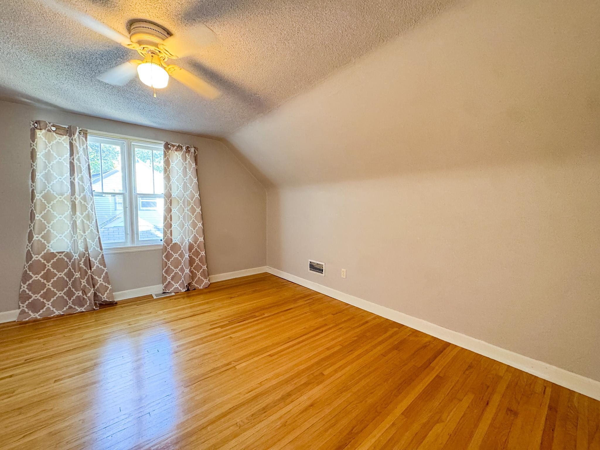 1940 single family home for sale at 217 W Church Street in Fergus Falls, MN — 3 bed, 2 bath (photo 19 of 46)