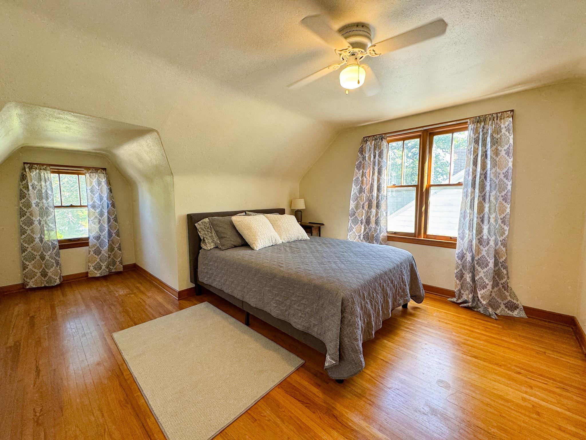 1940 single family home for sale at 217 W Church Street in Fergus Falls, MN — 3 bed, 2 bath (photo 21 of 46)