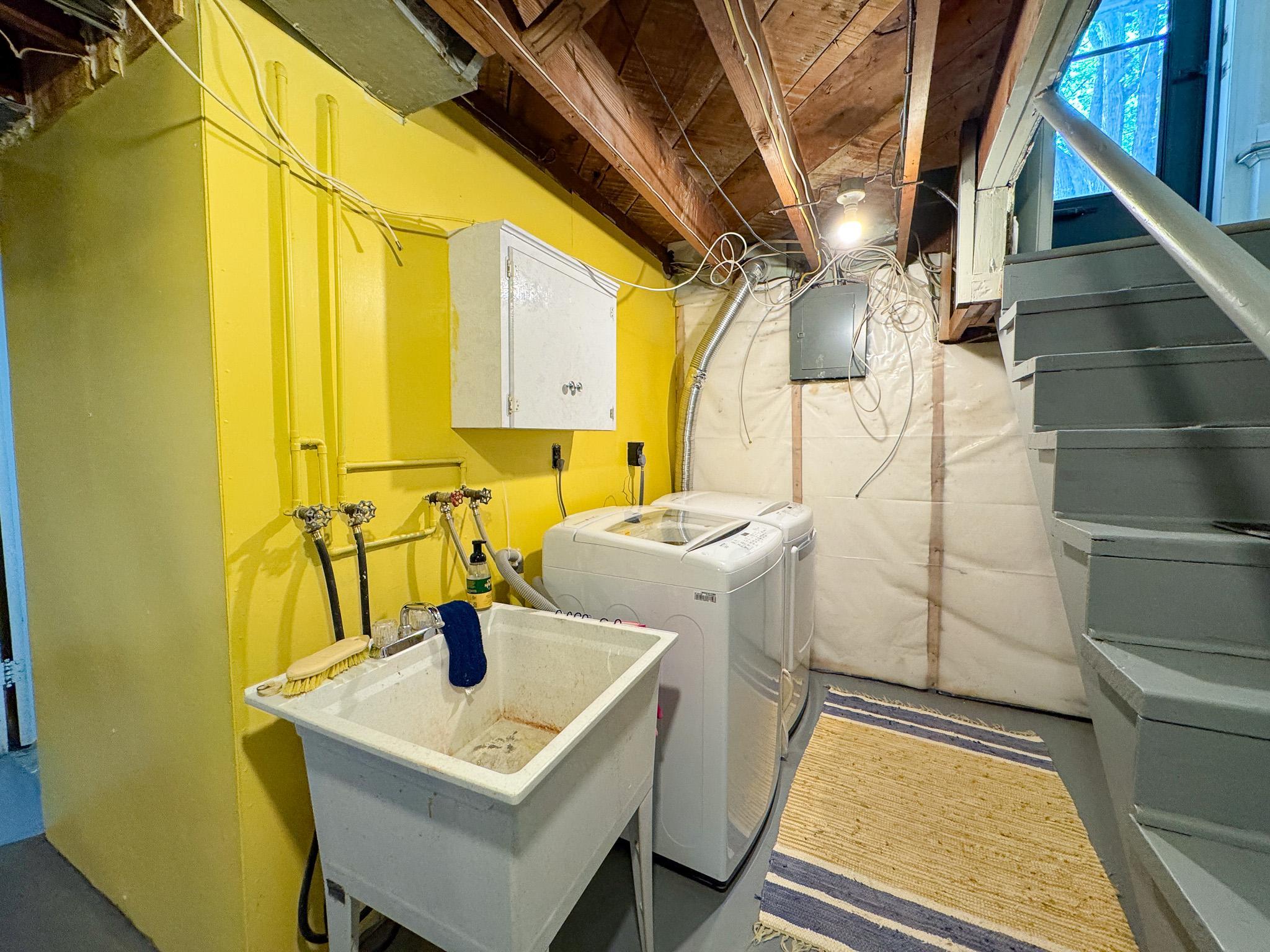 1940 single family home for sale at 217 W Church Street in Fergus Falls, MN — 3 bed, 2 bath (photo 25 of 46)
