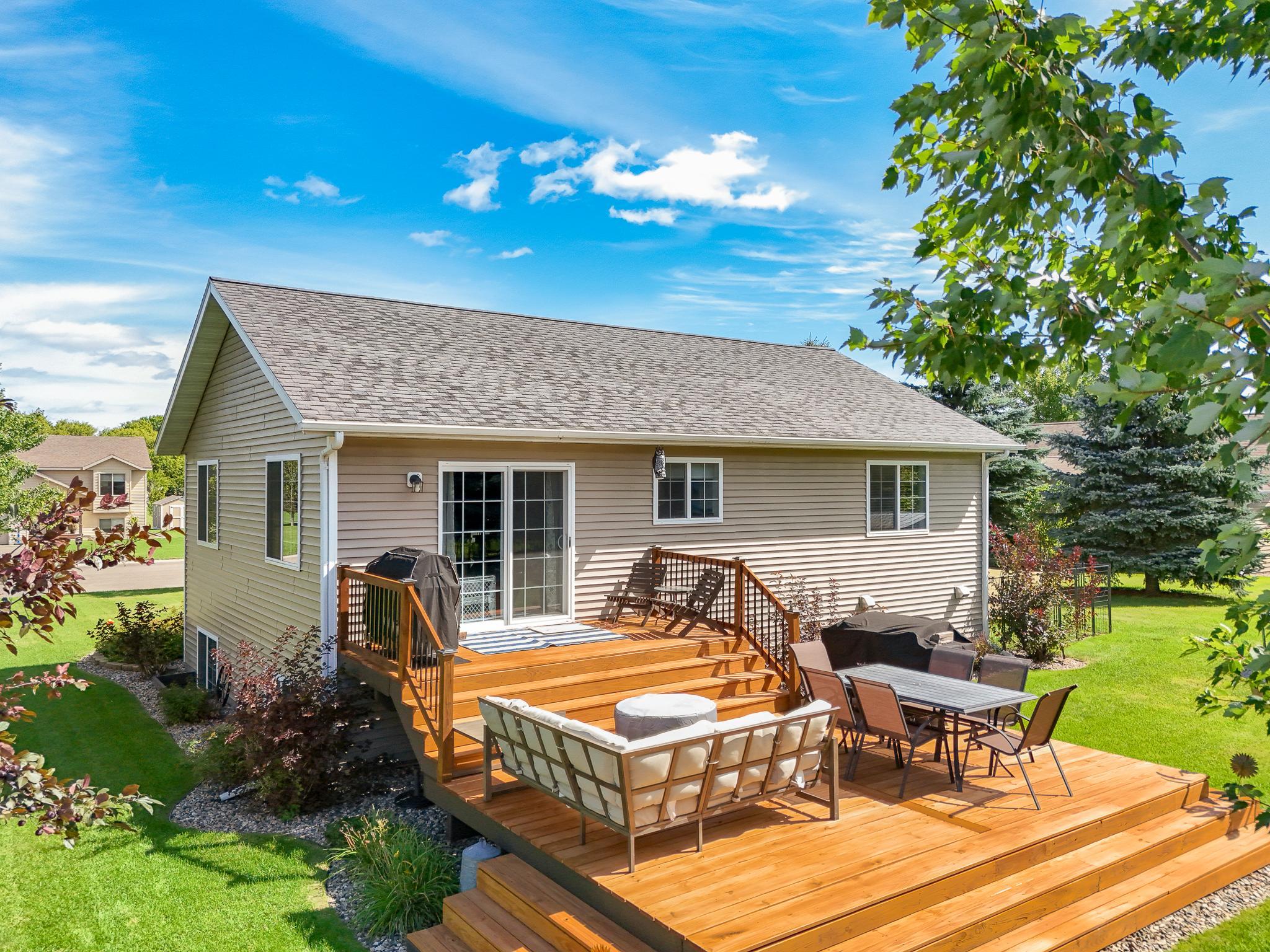 2008 single family home for sale at 1207 6th Ave NW in Perham, MN — 4 bed, 2 bath (photo 15 of 46)