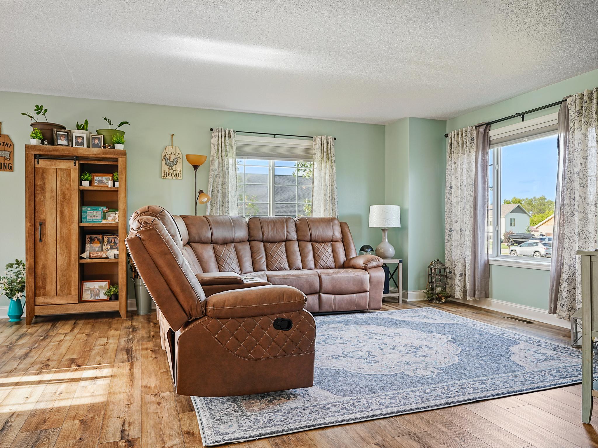 2008 single family home for sale at 1207 6th Ave NW in Perham, MN — 4 bed, 2 bath (photo 17 of 46)