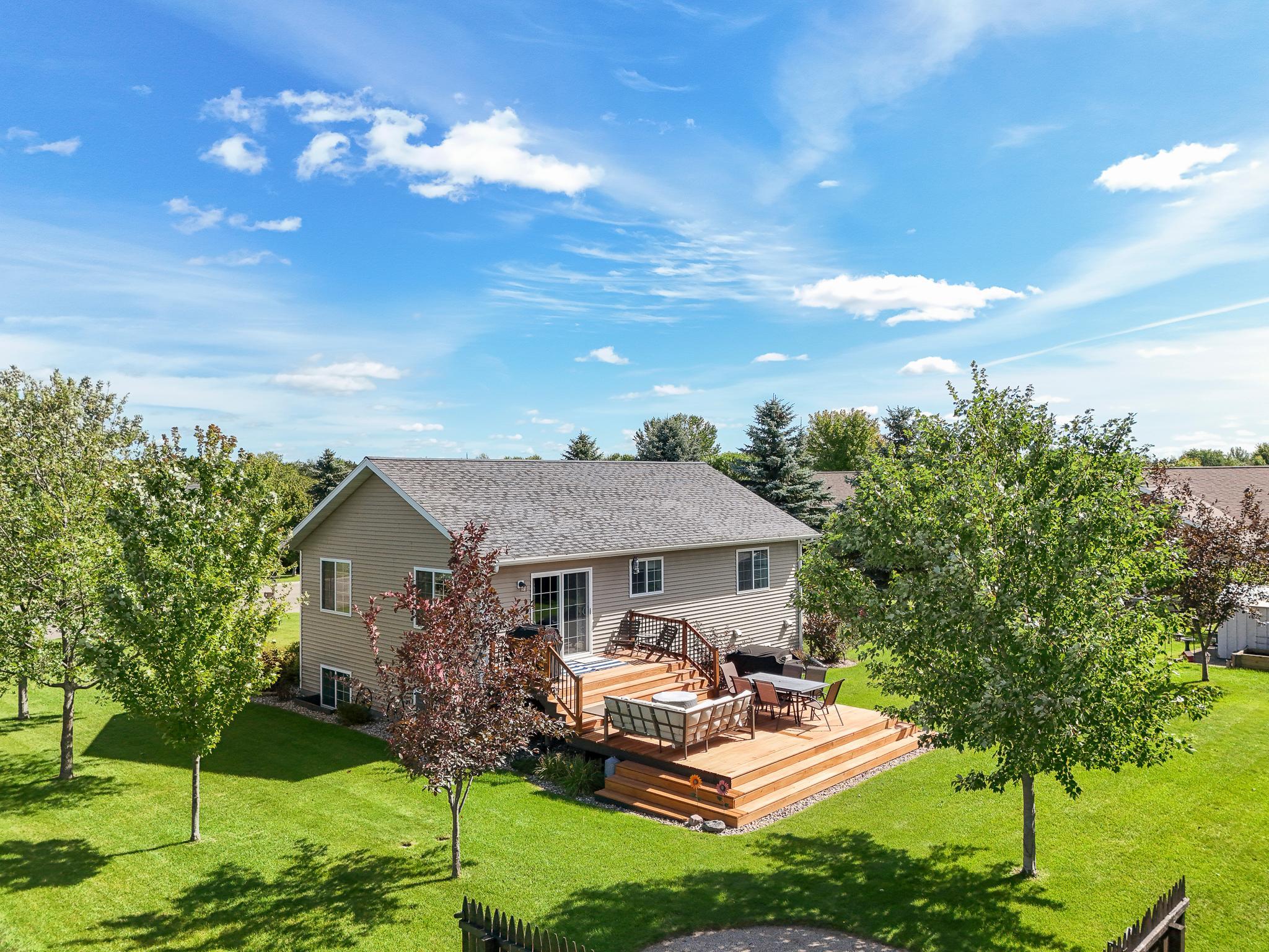 2008 single family home for sale at 1207 6th Ave NW in Perham, MN — 4 bed, 2 bath (photo 41 of 46)