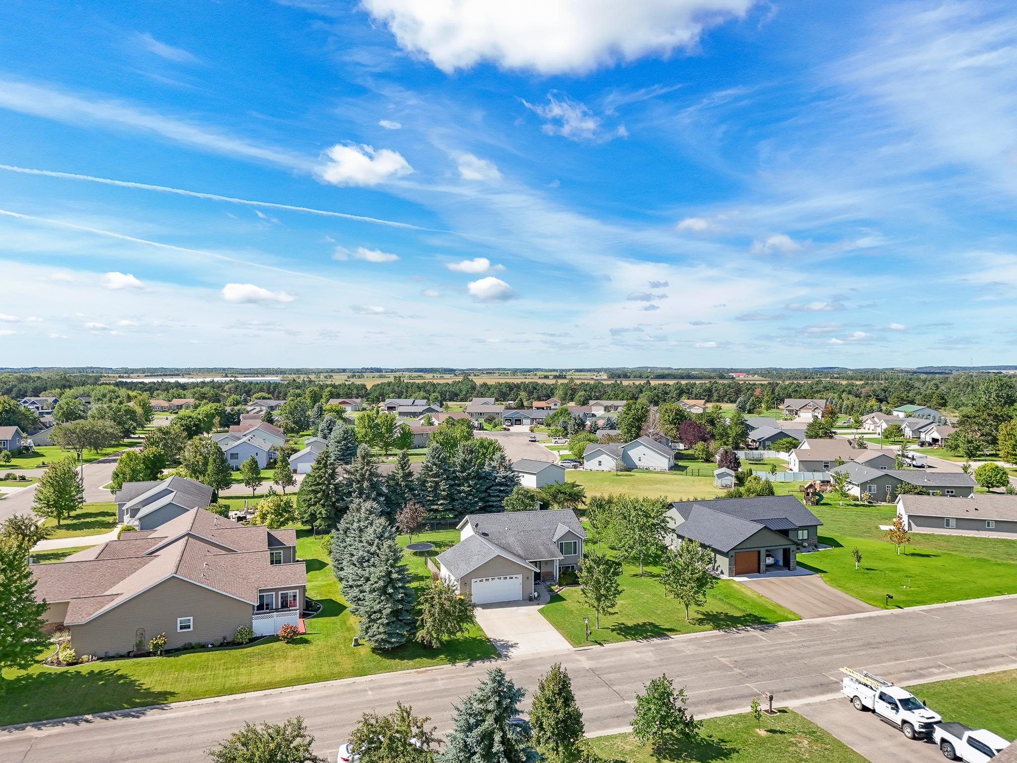 2008 single family home for sale at 1207 6th Ave NW in Perham, MN — 4 bed, 2 bath (photo 43 of 46)