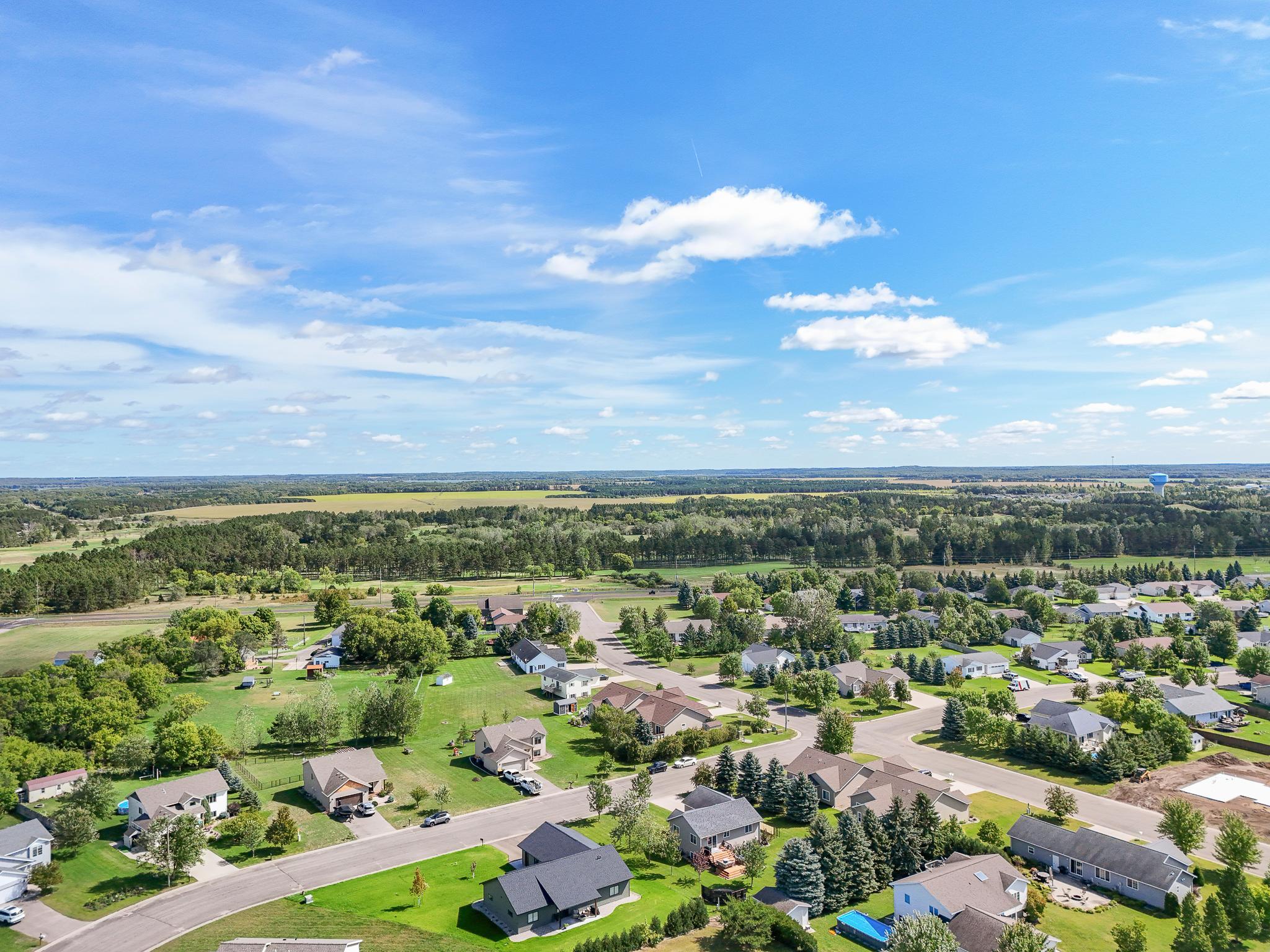 2008 single family home for sale at 1207 6th Ave NW in Perham, MN — 4 bed, 2 bath (photo 45 of 46)