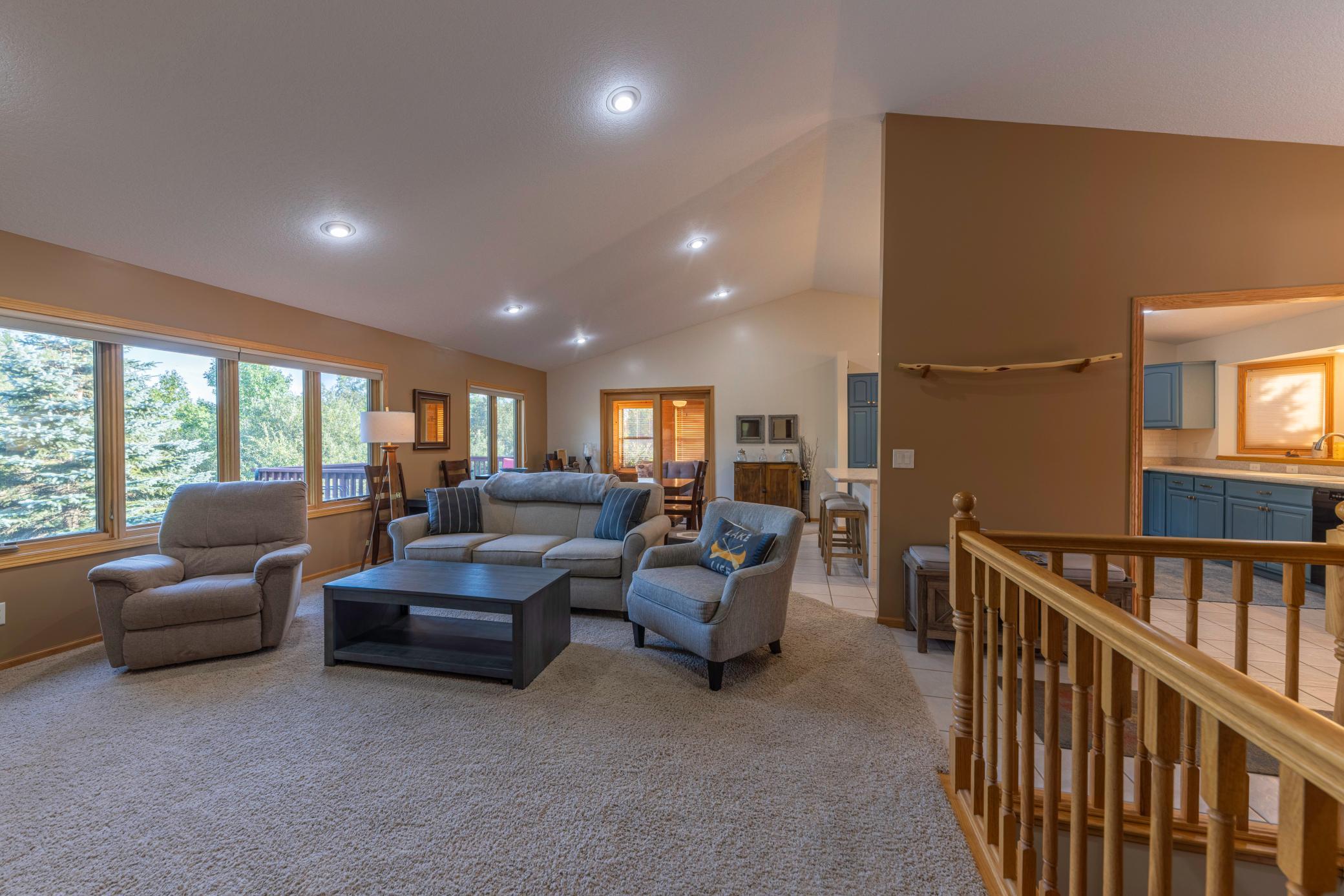2004 single family home for sale at 20150 SUGARBROOKE LN in Cohasset, MN — 3 bed, 3 bath (photo 15 of 20)