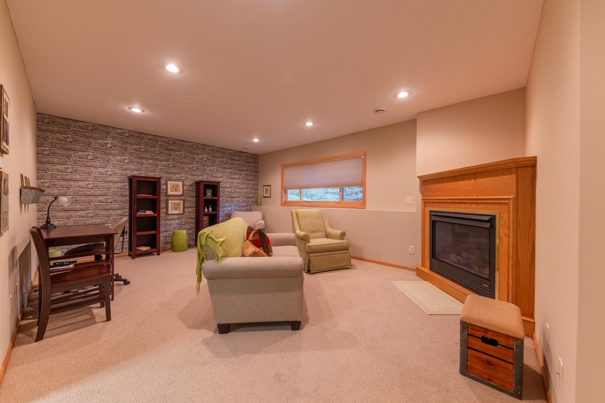 2004 single family home for sale at 20150 SUGARBROOKE LN in Cohasset, MN — 3 bed, 3 bath (photo 20 of 20)