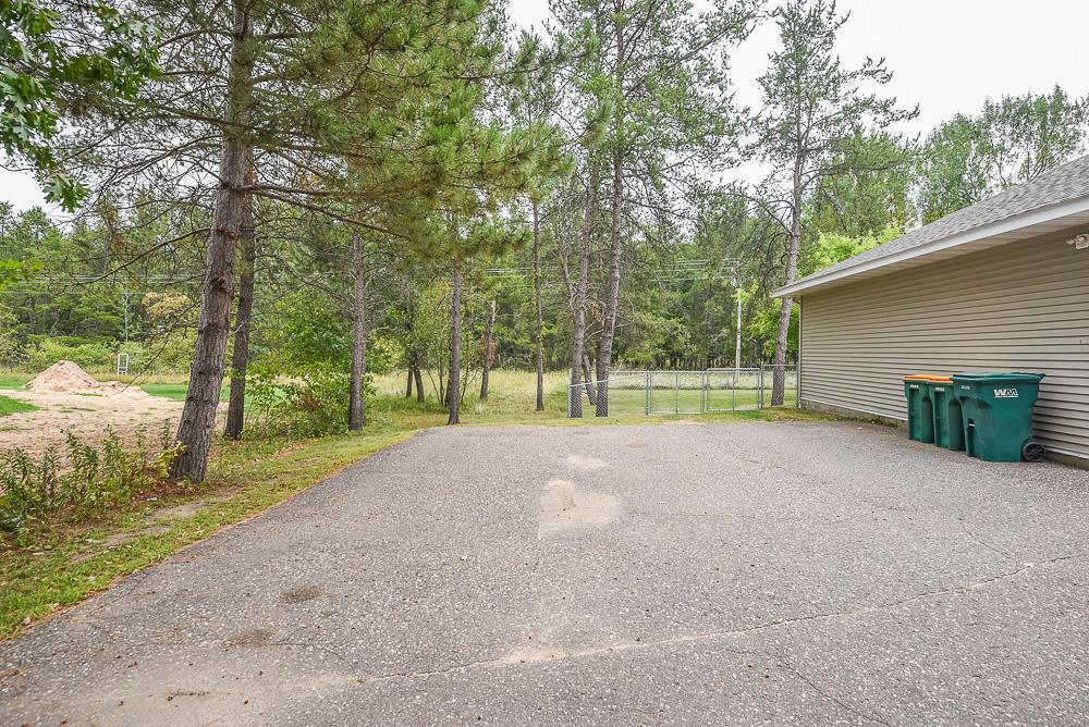 1998 single family home for sale at 14610 Lynndale Drive in Baxter, MN — 5 bed, 3 bath (photo 31 of 44)