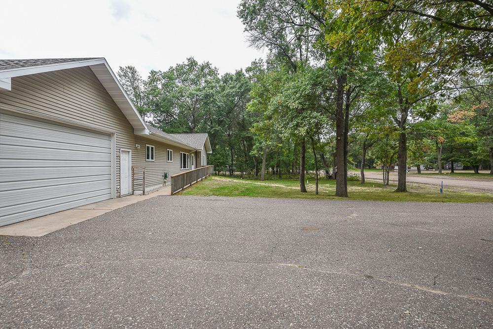 1998 single family home for sale at 14610 Lynndale Drive in Baxter, MN — 5 bed, 3 bath (photo 32 of 44)