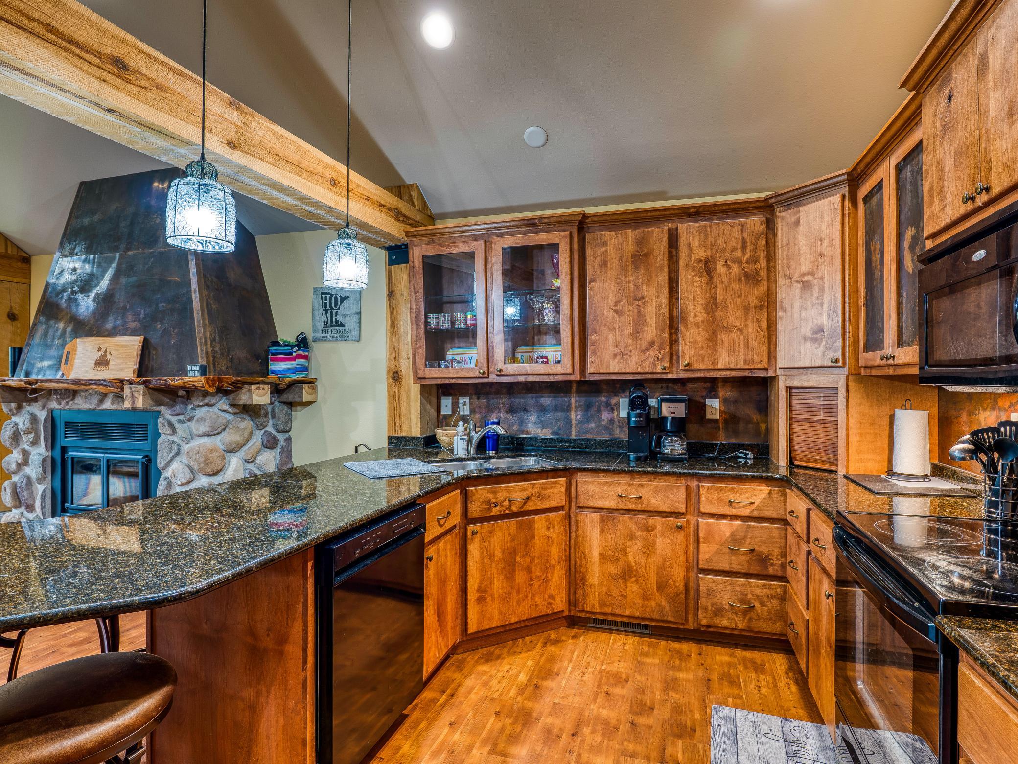 2005 townhouse for sale at 17787 Kitchigami Road SE, Unit 11 in Cass Lake, MN — 2 bed, 2 bath (photo 6 of 67)