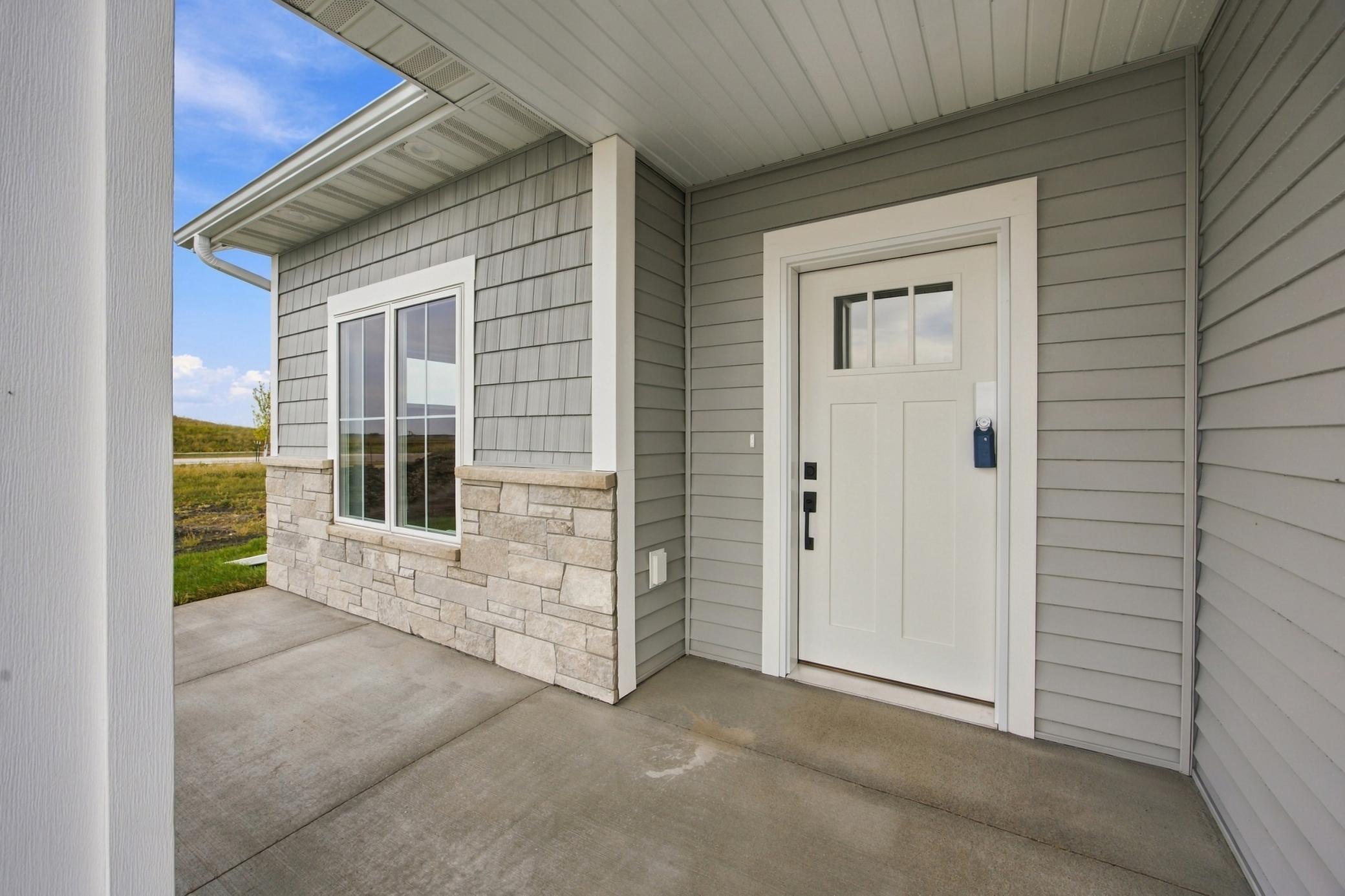 2026 single family home for sale at 7717 81st Avenue S in Horace, ND — 4 bed, 3 bath (photo 3 of 41)
