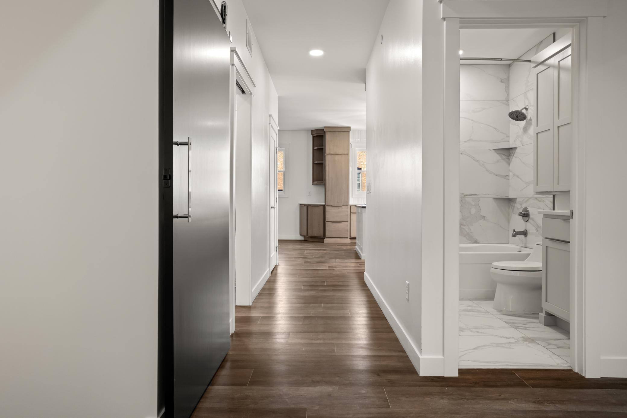 2022 condo for sale at 412 5th Street N, Unit 526 in Fargo, ND — 3 bed, 2 bath (photo 27 of 77)