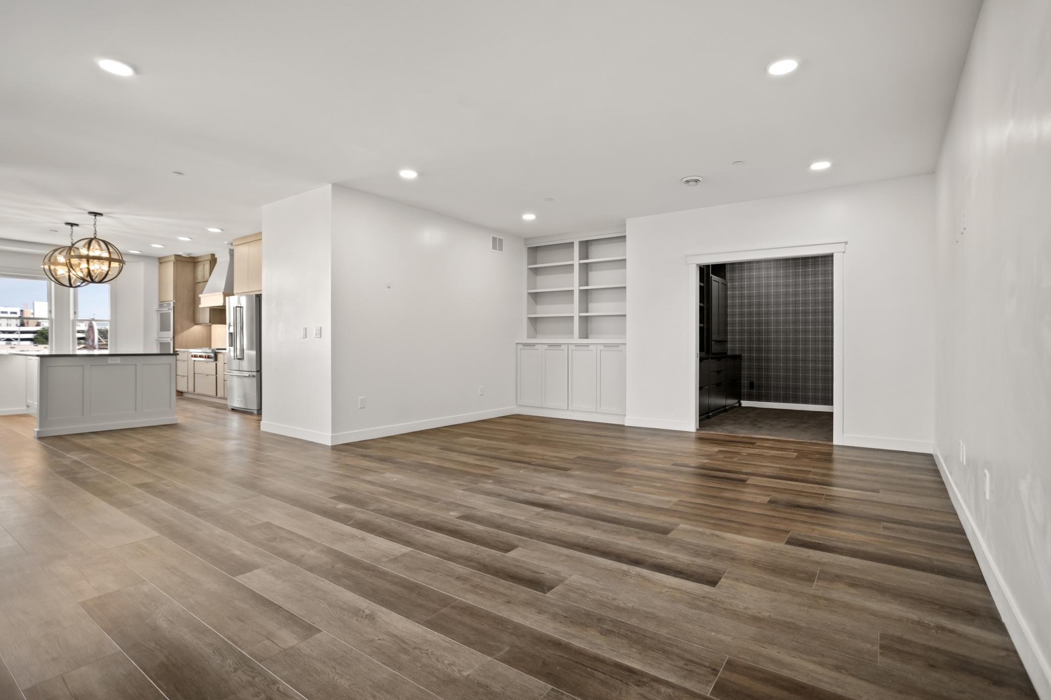 2022 condo for sale at 412 5th Street N, Unit 526 in Fargo, ND — 3 bed, 2 bath (photo 41 of 77)