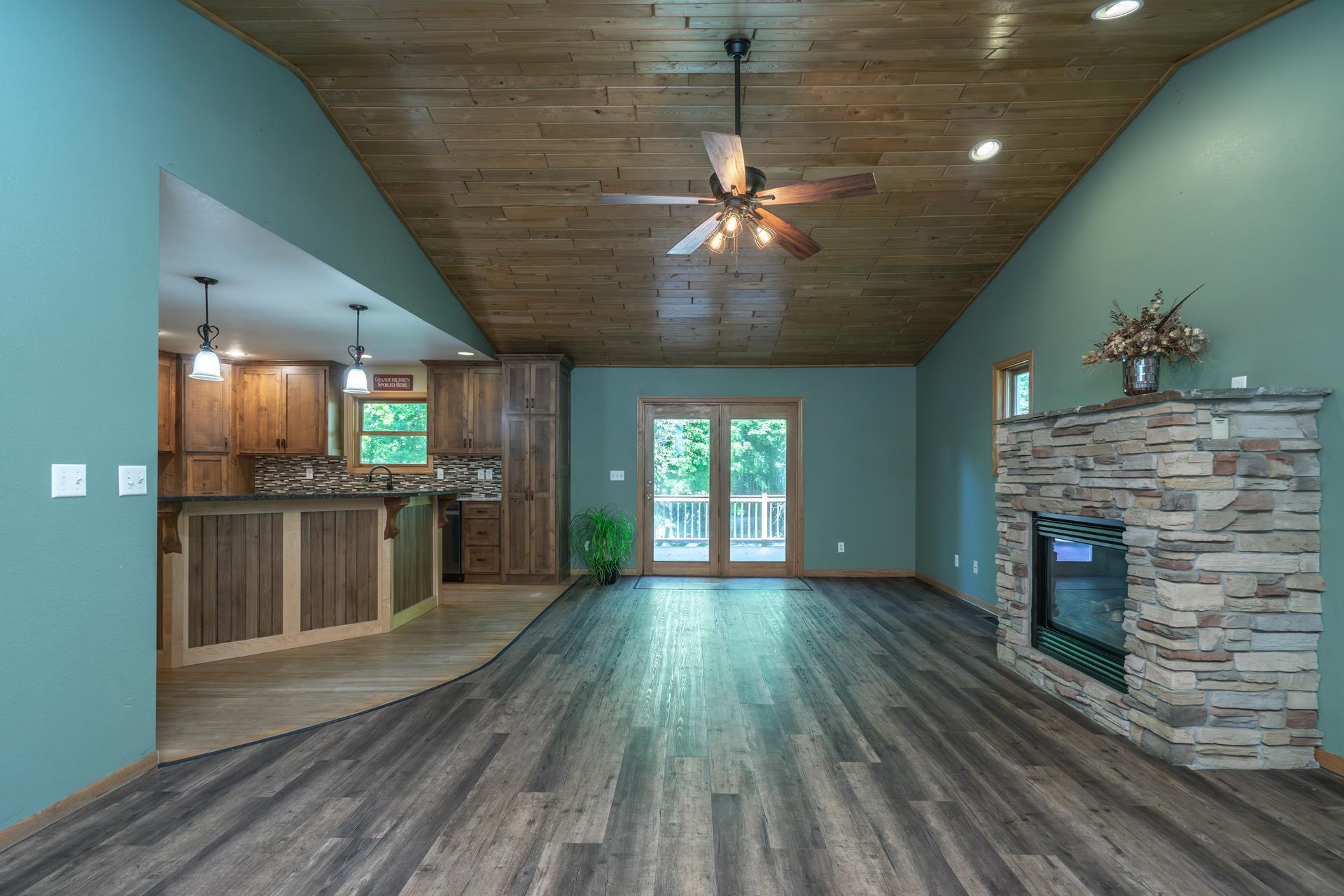 1997 single family home for sale at 6962 County Road 127 in Brainerd, MN — 3 bed, 3 bath (photo 13 of 55)