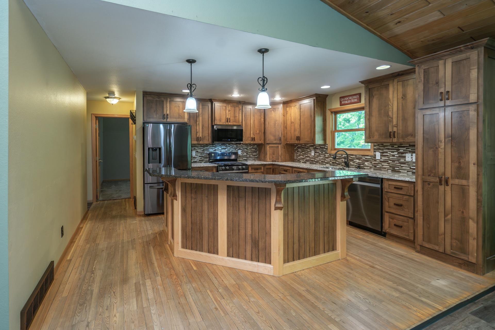 1997 single family home for sale at 6962 County Road 127 in Brainerd, MN — 3 bed, 3 bath (photo 17 of 55)