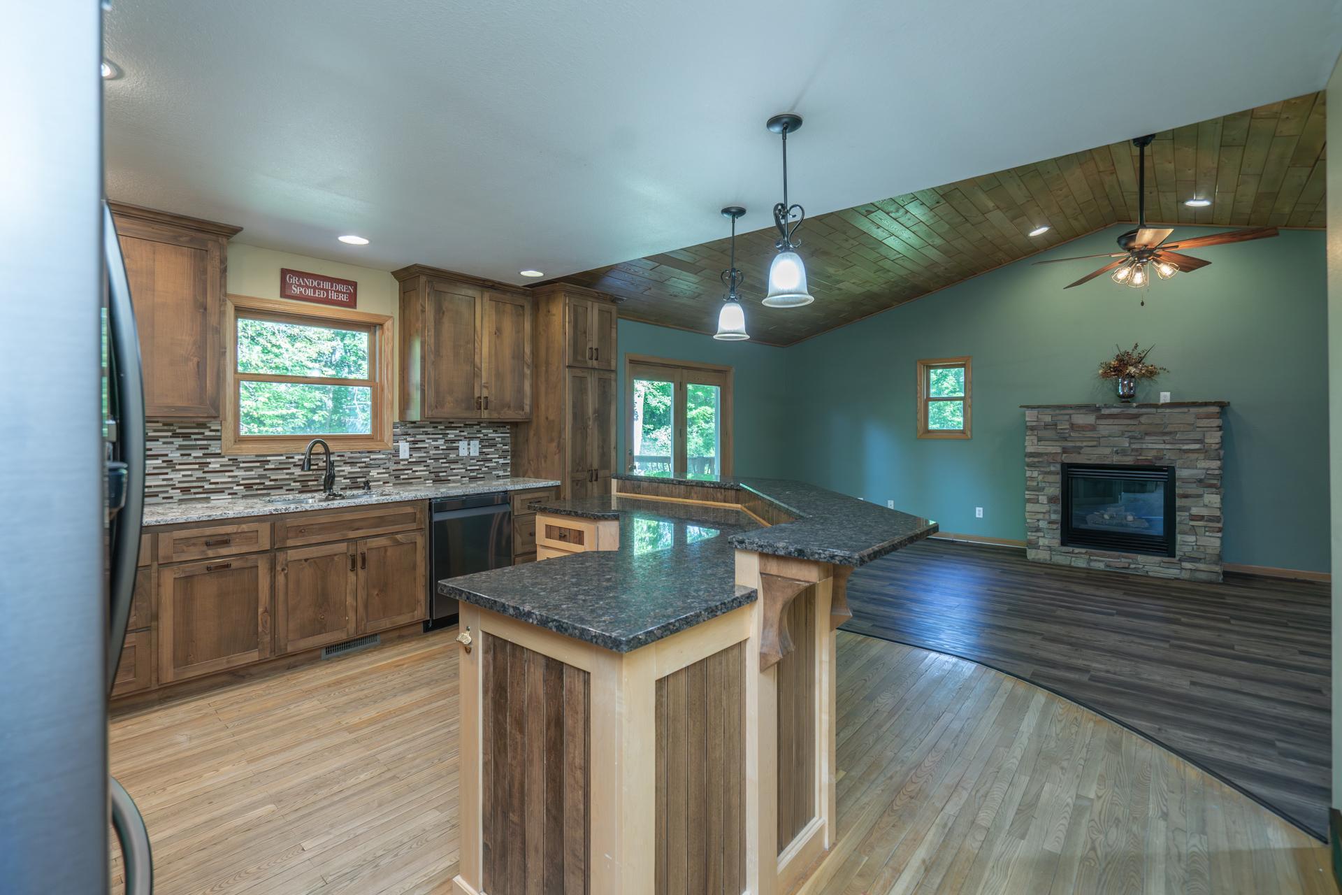 1997 single family home for sale at 6962 County Road 127 in Brainerd, MN — 3 bed, 3 bath (photo 18 of 55)