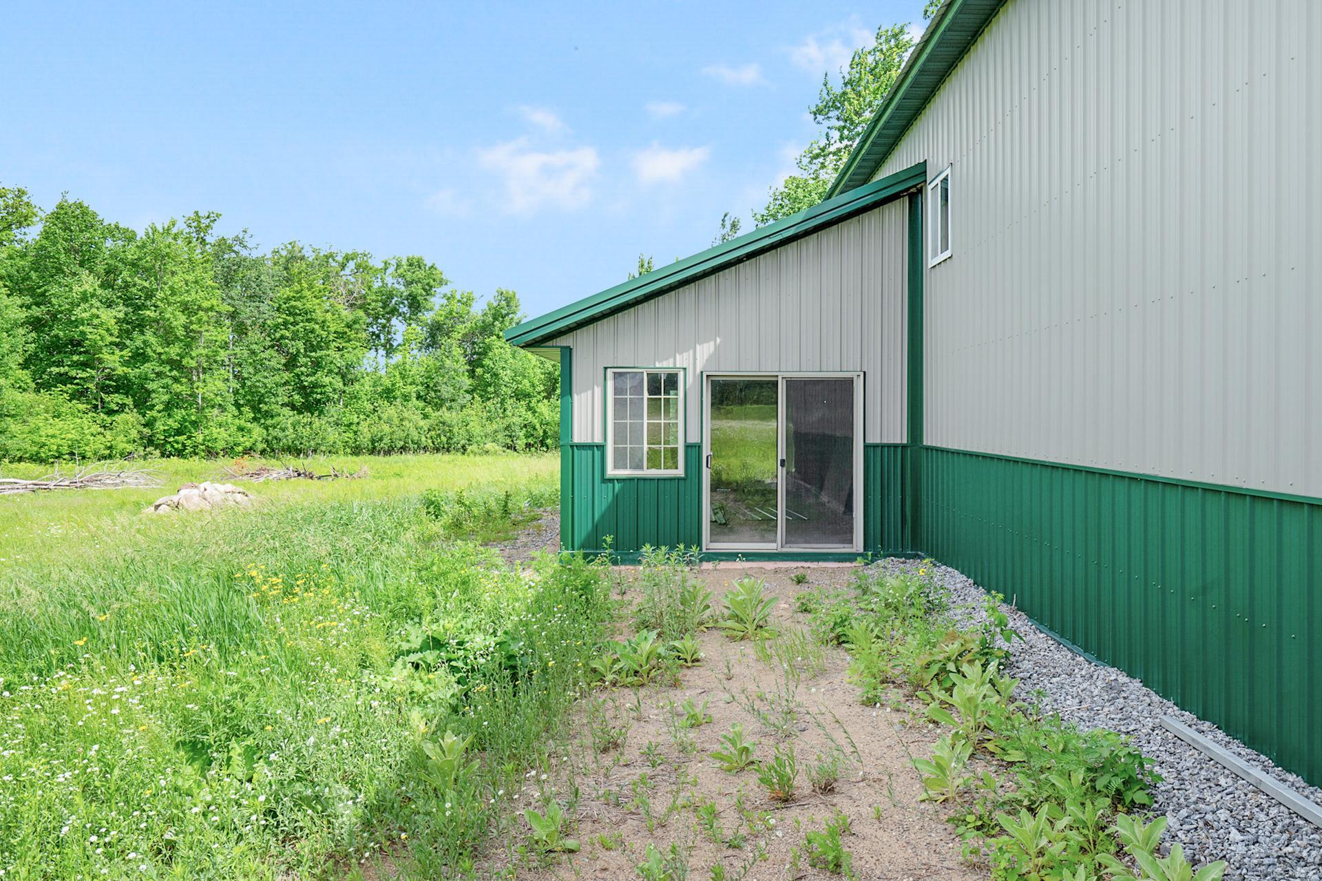 2008 single family home for sale at 9671 Zallar Road in Brainerd, MN — 1 bed, 1 bath (photo 49 of 60)