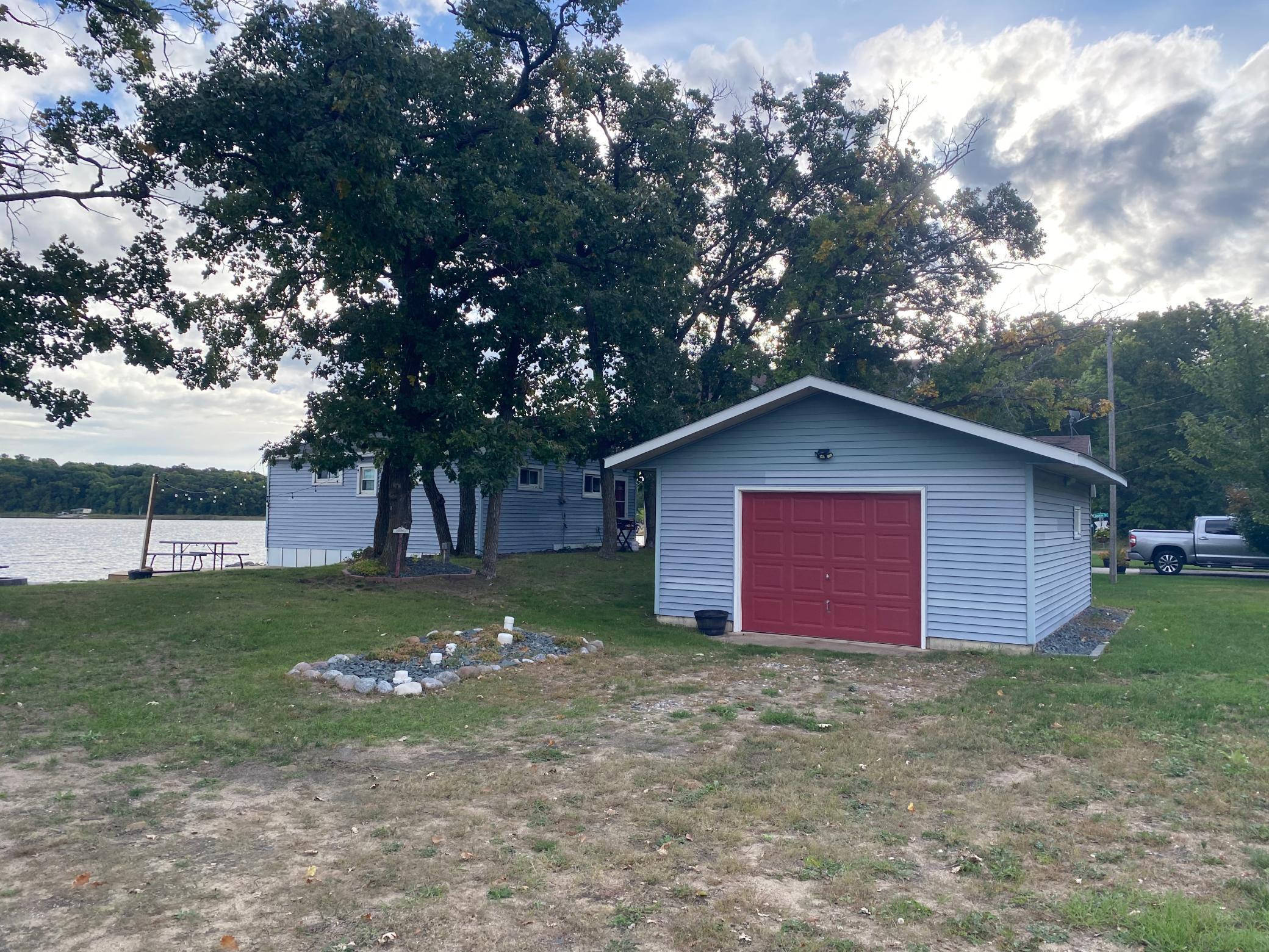 1965 single family home for sale at 45544 Devils Lake Road in Perham, MN — 2 bed, 1 bath (photo 8 of 20)