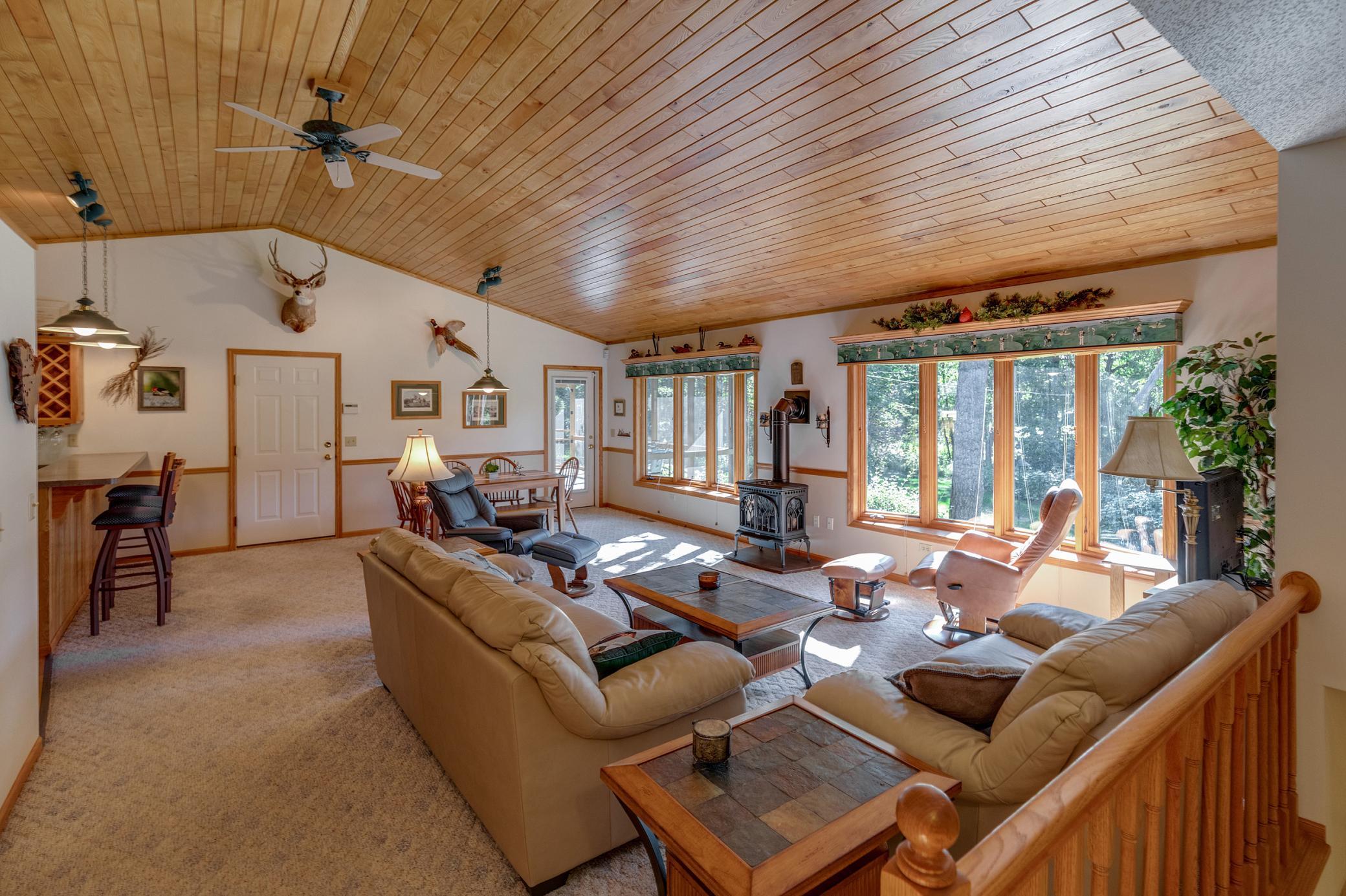 1997 single family home for sale at 11657 Fairway Road in East Gull Lake, MN — 3 bed, 2 bath (photo 11 of 55)
