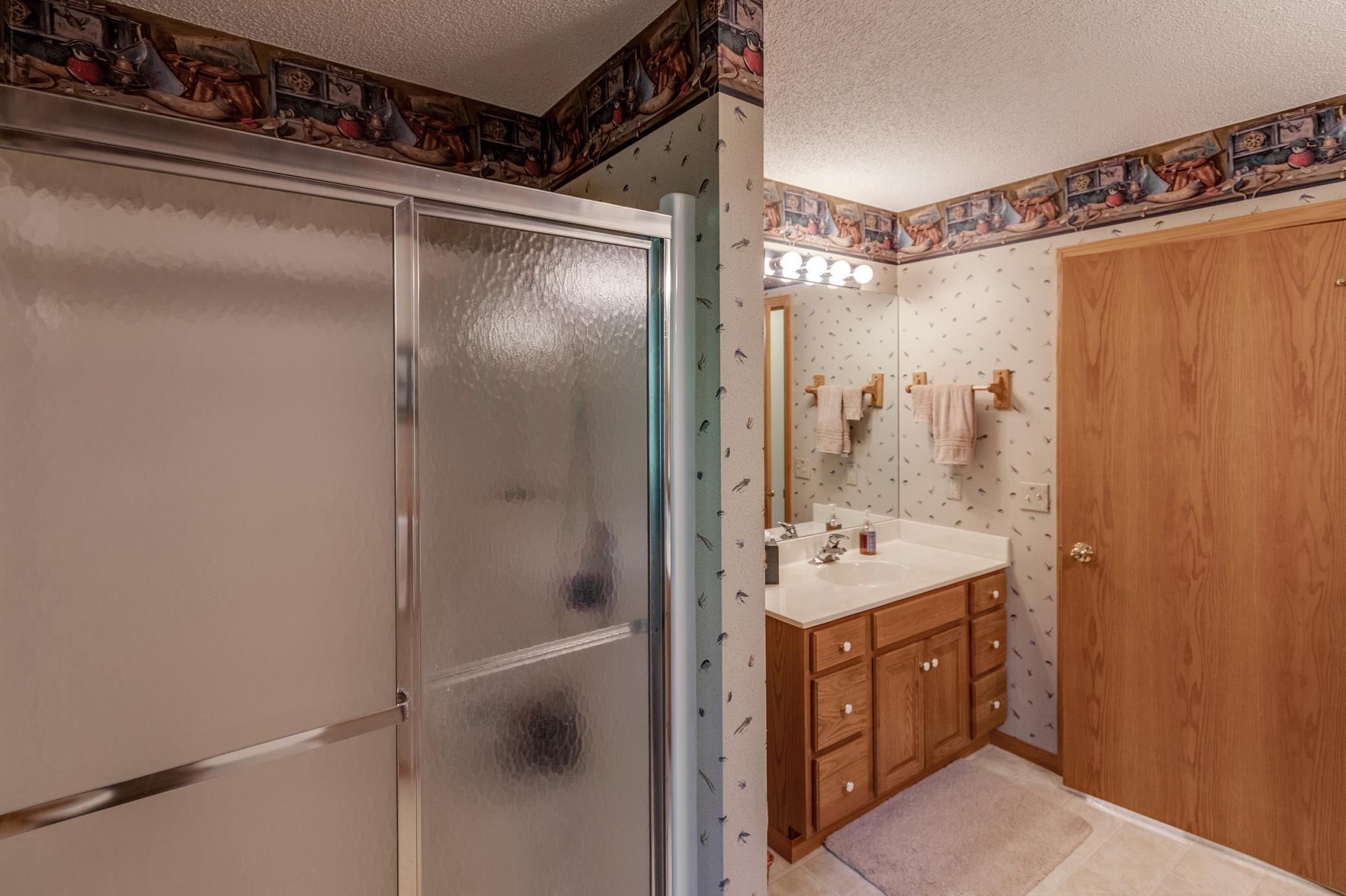 1997 single family home for sale at 11657 Fairway Road in East Gull Lake, MN — 3 bed, 2 bath (photo 19 of 55)