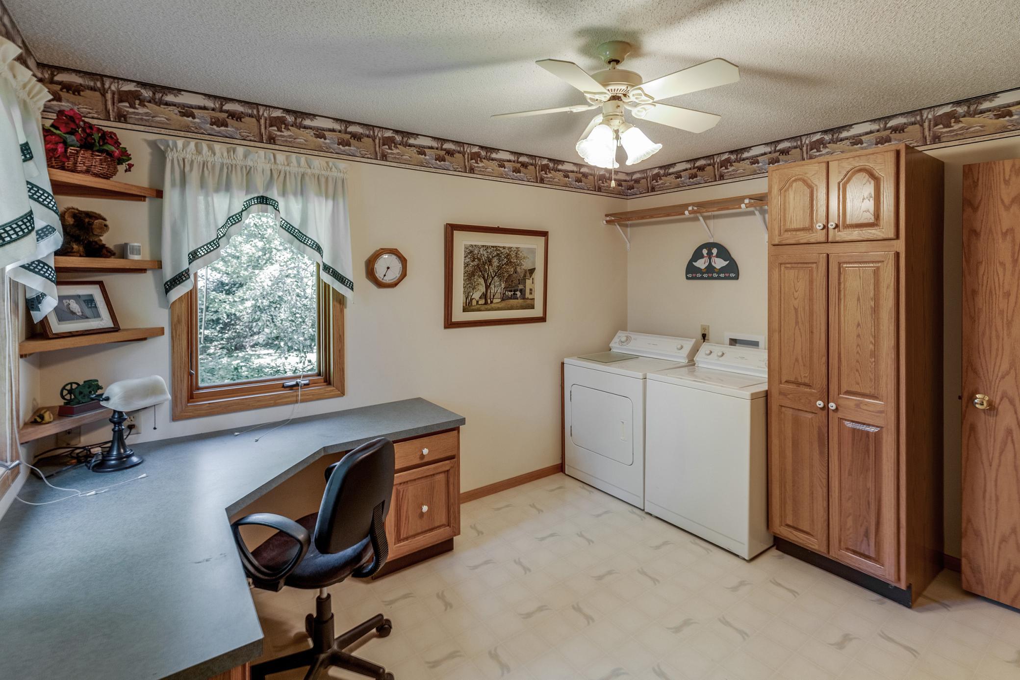 1997 single family home for sale at 11657 Fairway Road in East Gull Lake, MN — 3 bed, 2 bath (photo 23 of 55)
