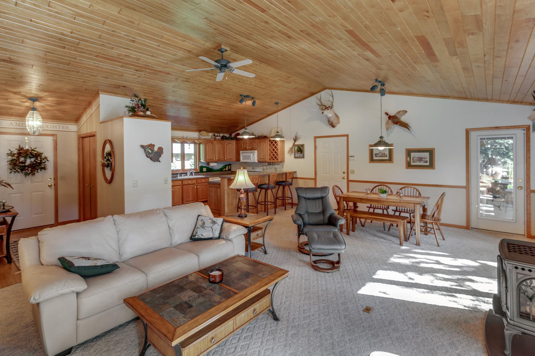 1997 single family home for sale at 11657 Fairway Road in East Gull Lake, MN — 3 bed, 2 bath (photo 24 of 55)