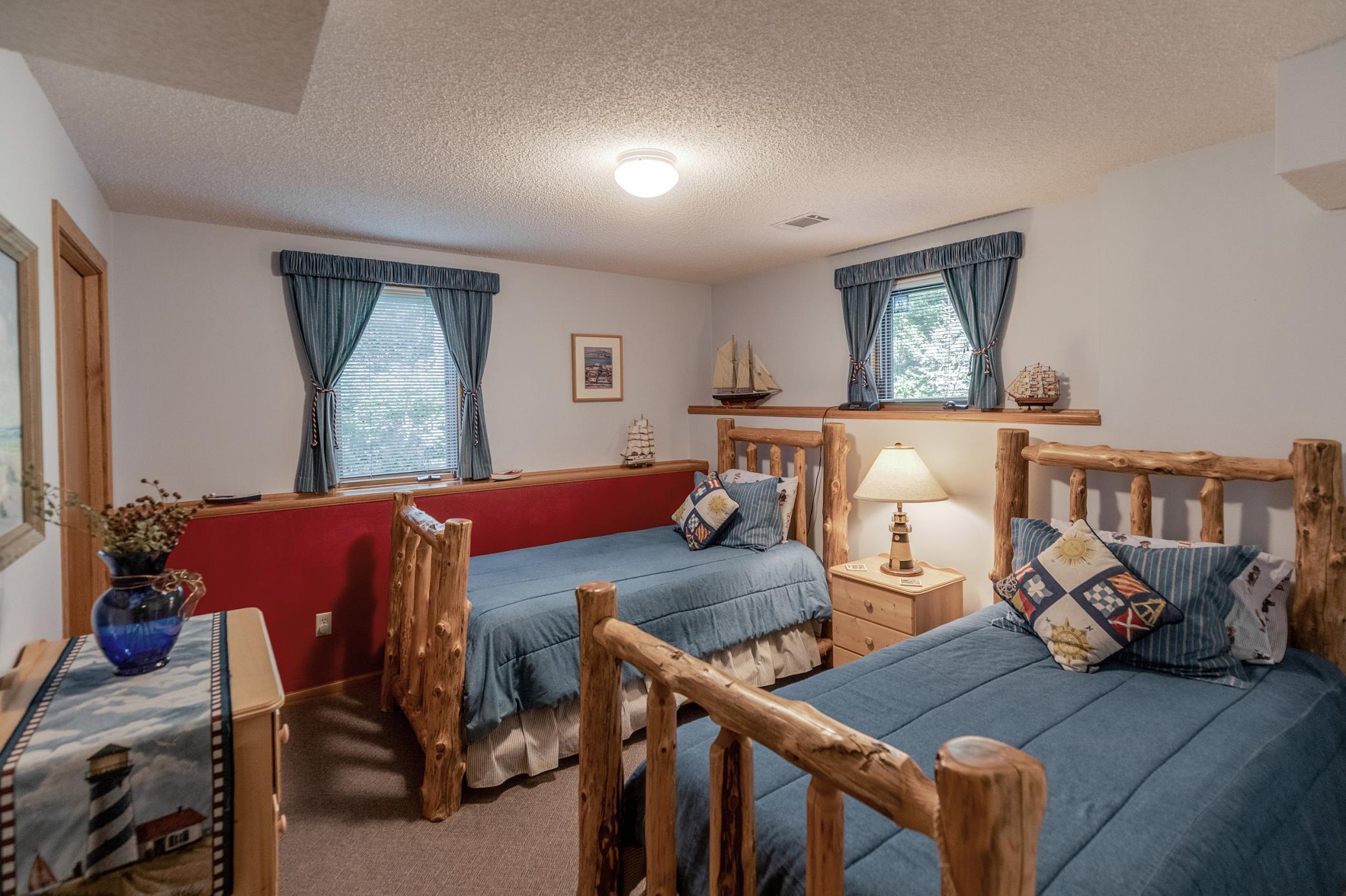 1997 single family home for sale at 11657 Fairway Road in East Gull Lake, MN — 3 bed, 2 bath (photo 34 of 55)