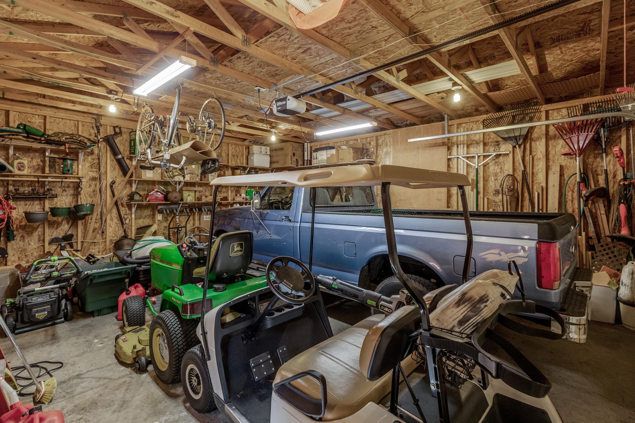 1997 single family home for sale at 11657 Fairway Road in East Gull Lake, MN — 3 bed, 2 bath (photo 38 of 55)