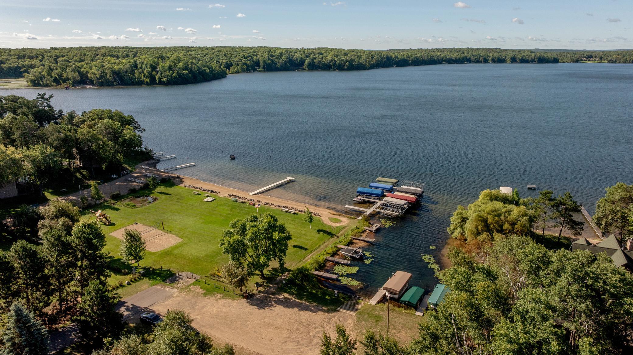 1997 single family home for sale at 11657 Fairway Road in East Gull Lake, MN — 3 bed, 2 bath (photo 48 of 55)