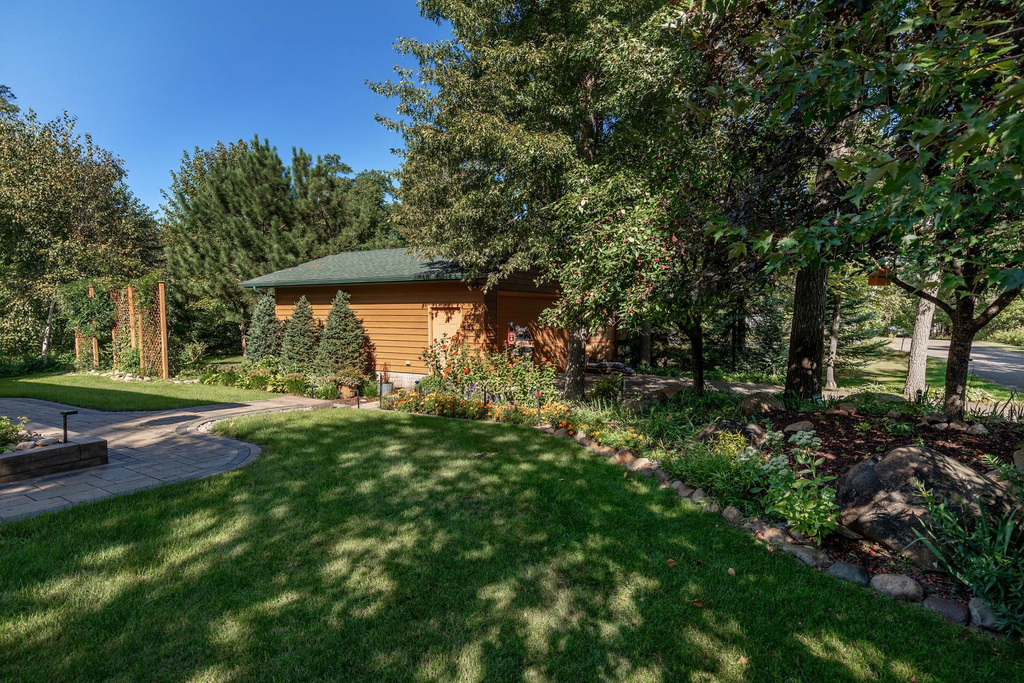 1997 single family home for sale at 11657 Fairway Road in East Gull Lake, MN — 3 bed, 2 bath (photo 6 of 55)