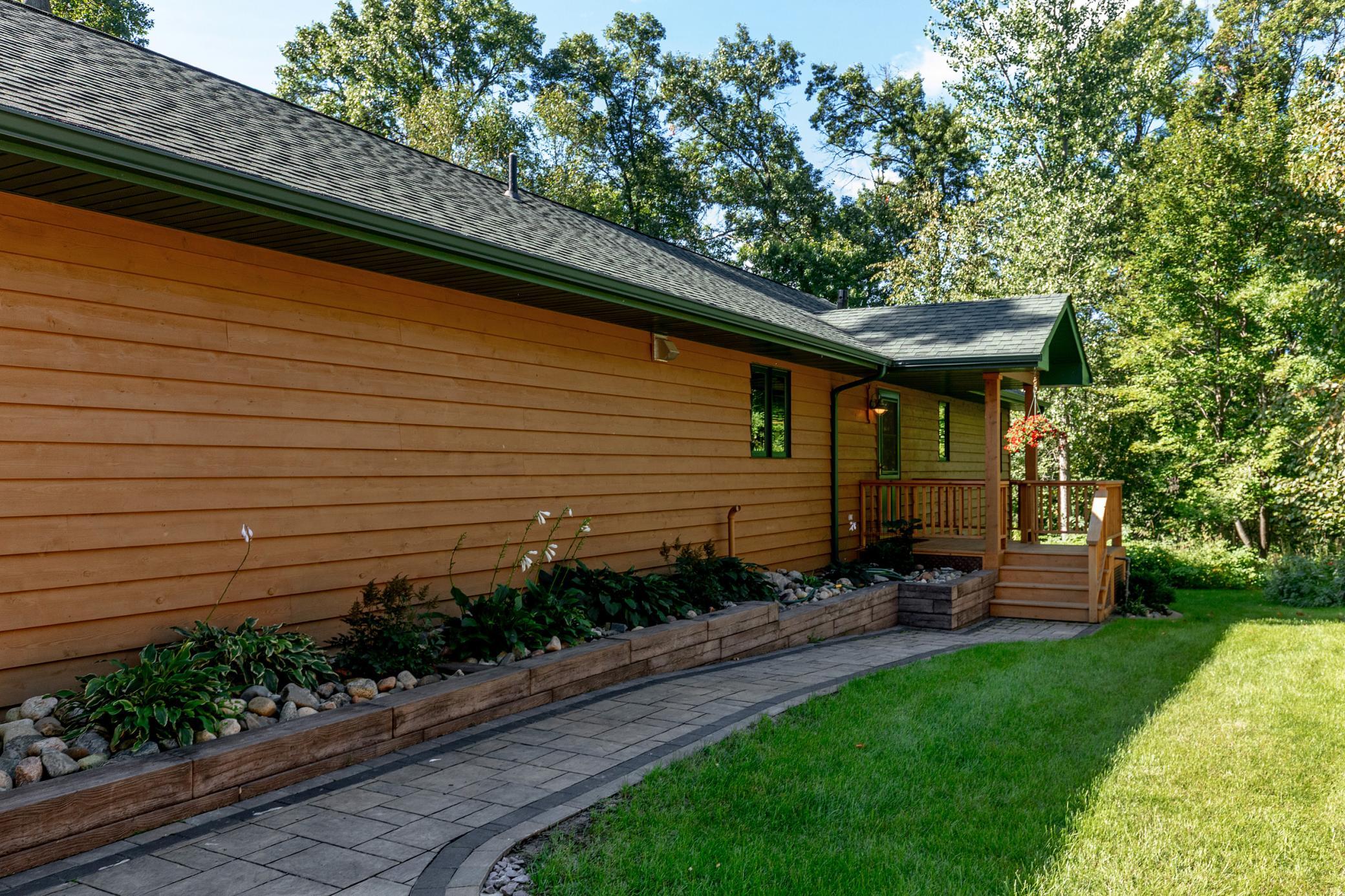 1997 single family home for sale at 11657 Fairway Road in East Gull Lake, MN — 3 bed, 2 bath (photo 7 of 55)