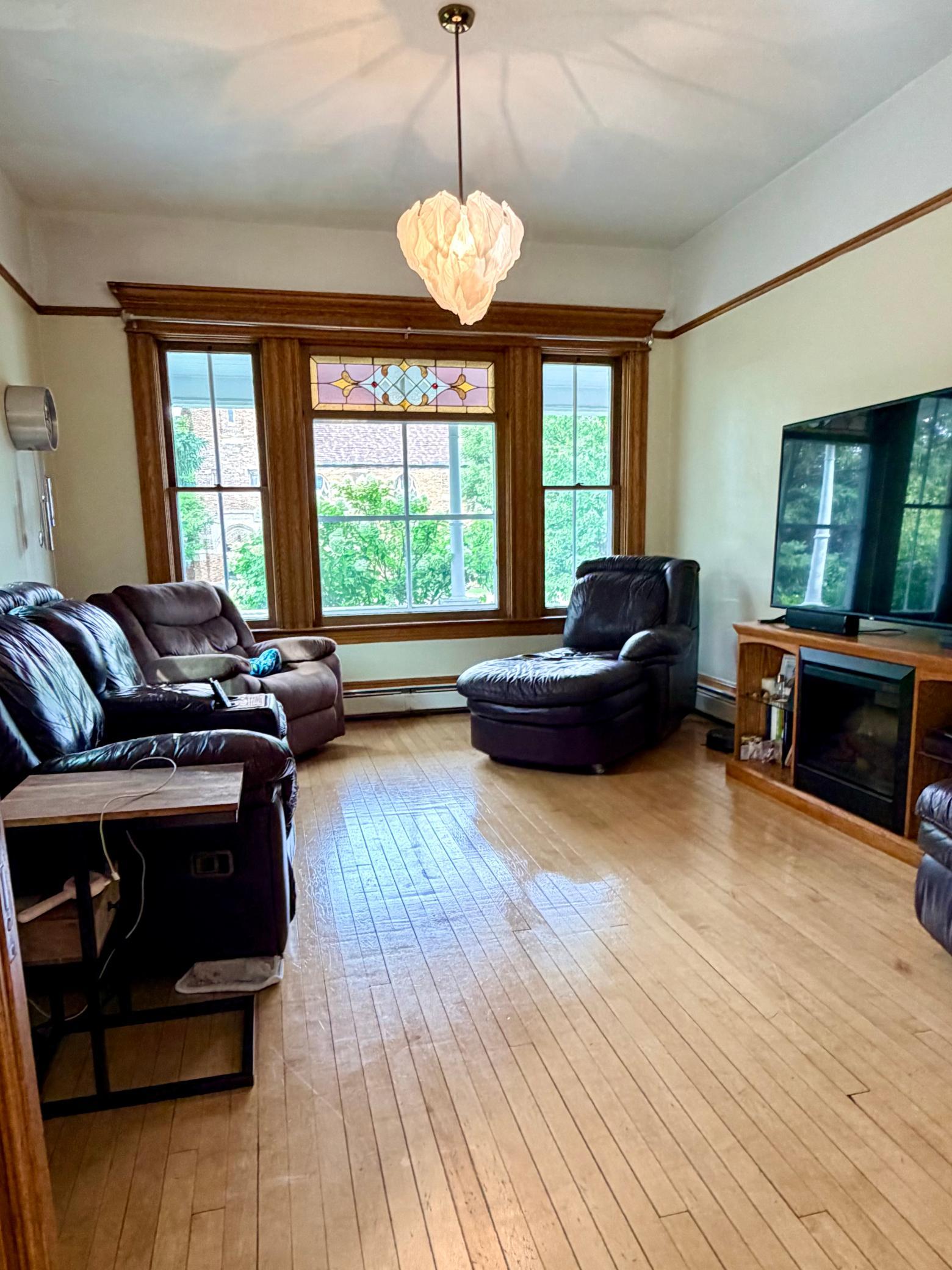 1898 single family home for sale at 109 S Mill Street in Fertile, MN — 5 bed, 2 bath (photo 11 of 44)