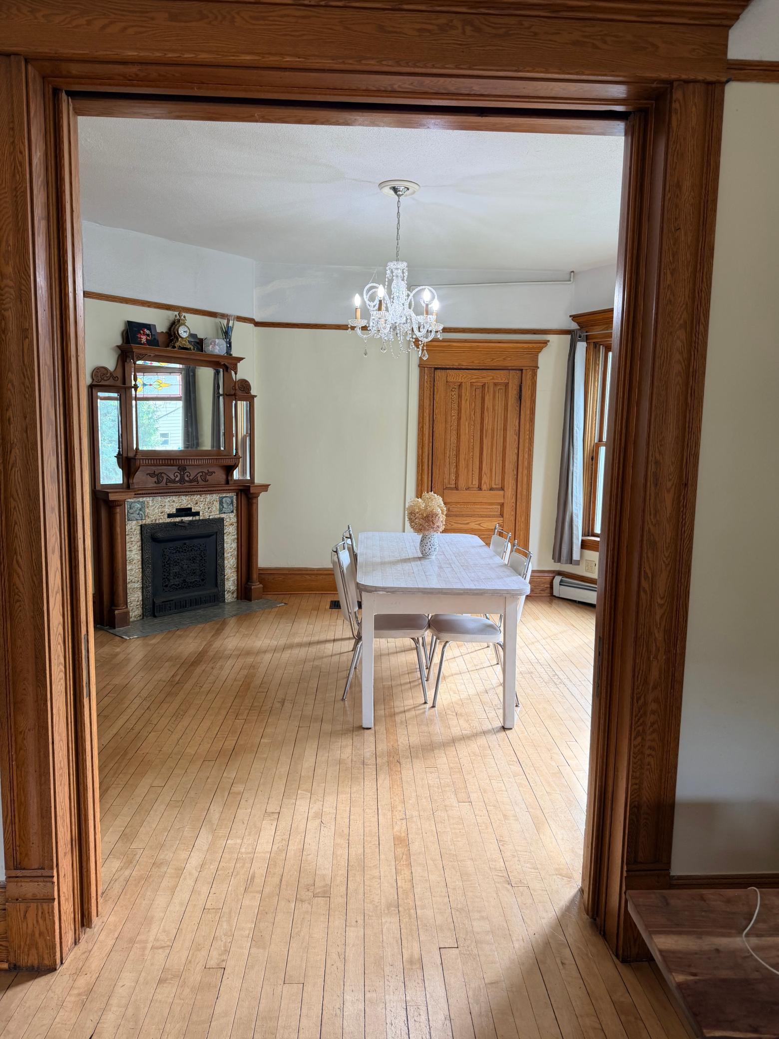 1898 single family home for sale at 109 S Mill Street in Fertile, MN — 5 bed, 2 bath (photo 13 of 44)