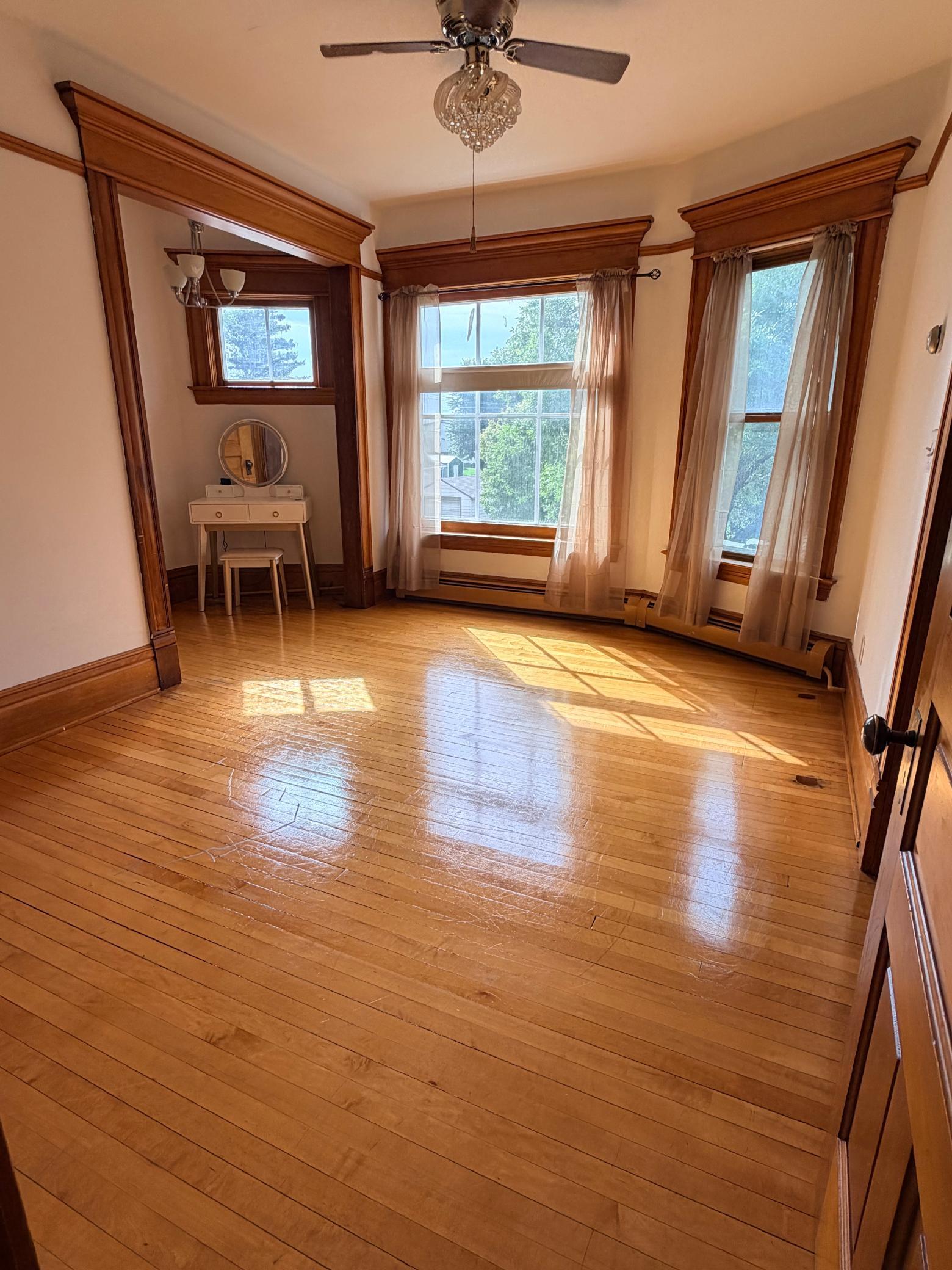 1898 single family home for sale at 109 S Mill Street in Fertile, MN — 5 bed, 2 bath (photo 29 of 44)